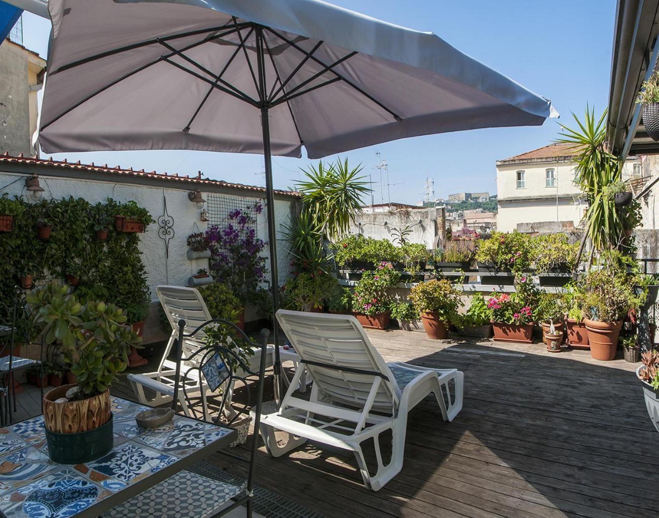 La Terrazza Ai Miracoli * Naples