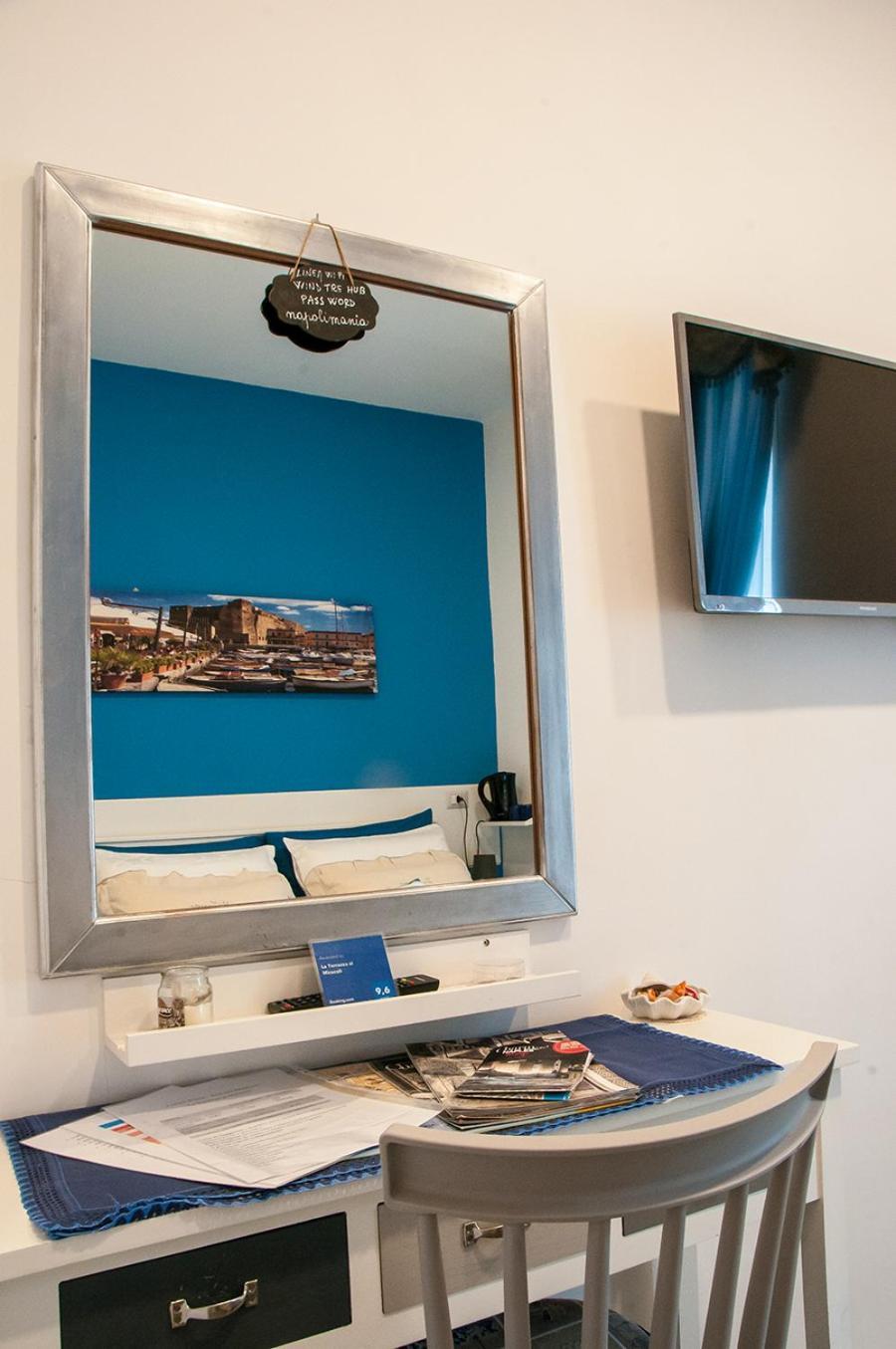 La Terrazza Ai Miracoli Bed & Breakfast Naples