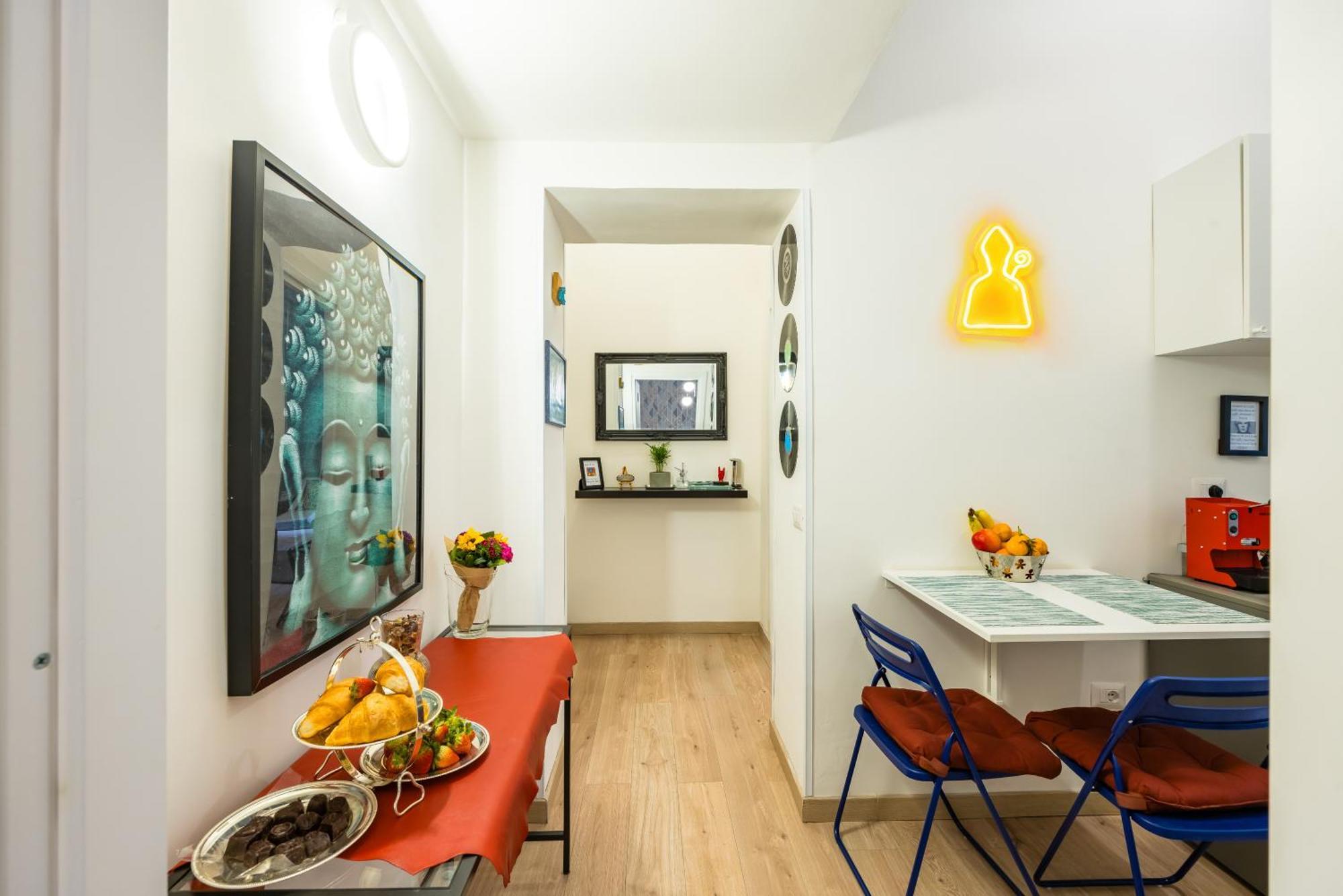Pop Art House Apartment *
