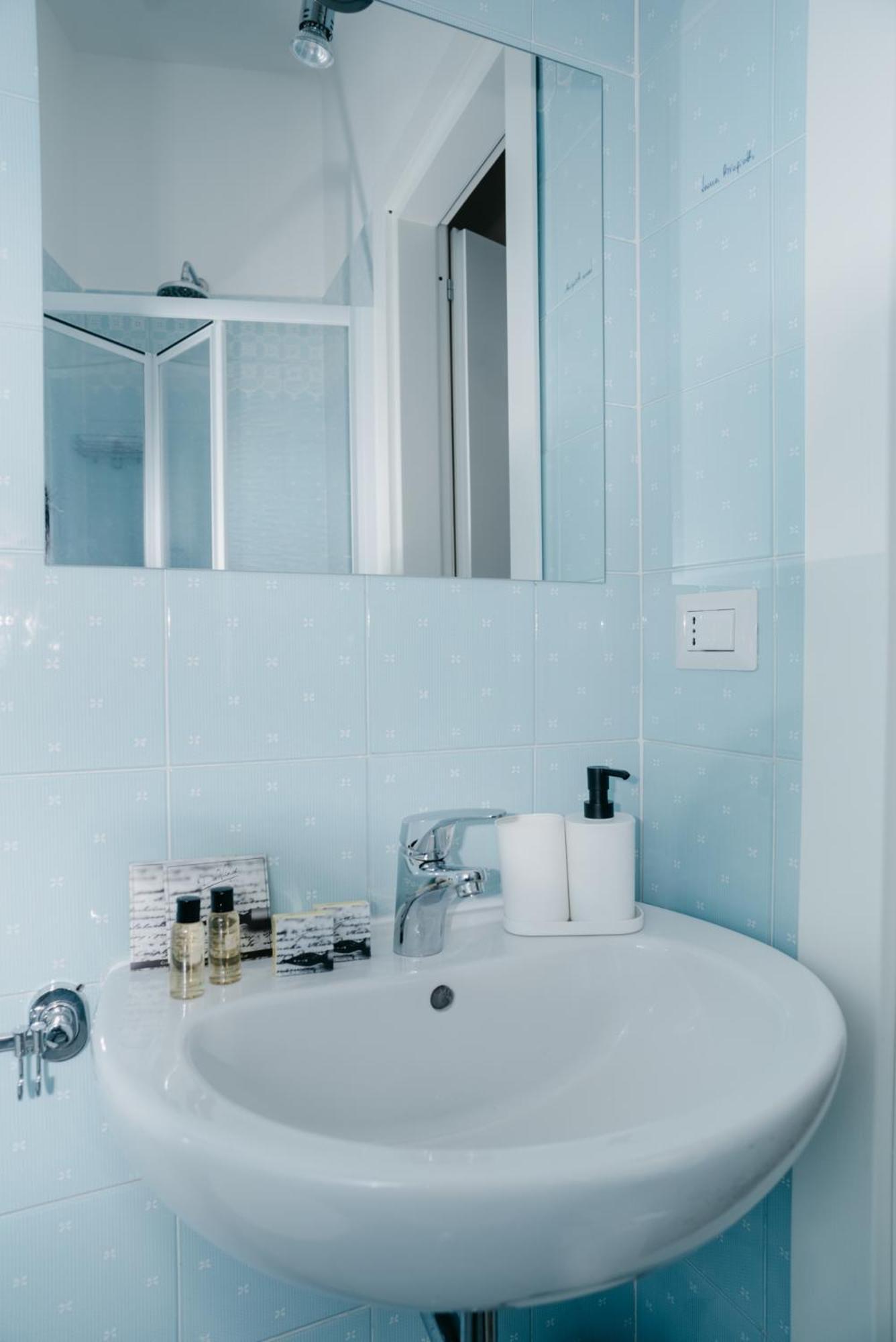 Aparthotel Il Cortile By Vista Napoli *