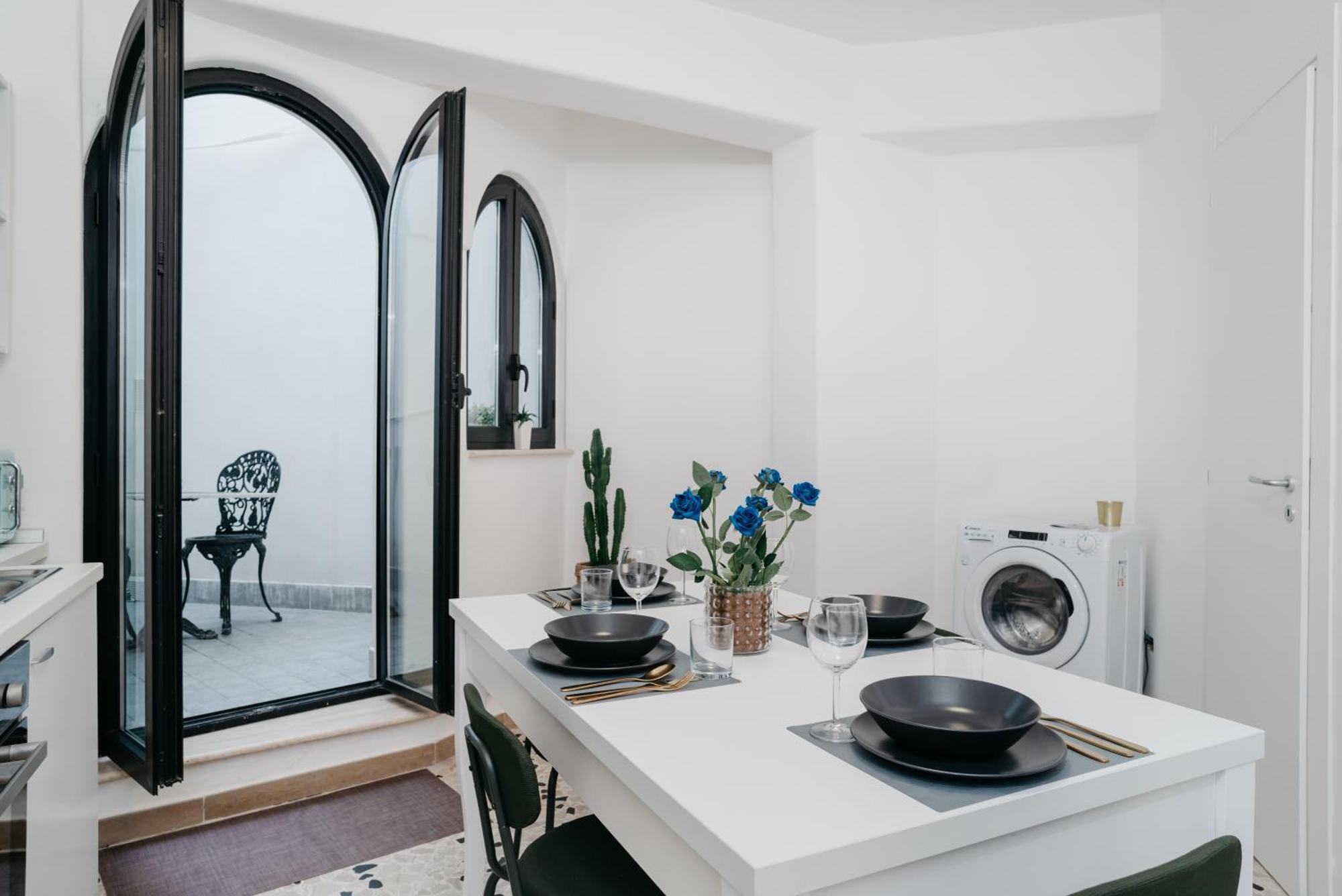 Il Cortile By Vista Napoli * Naples