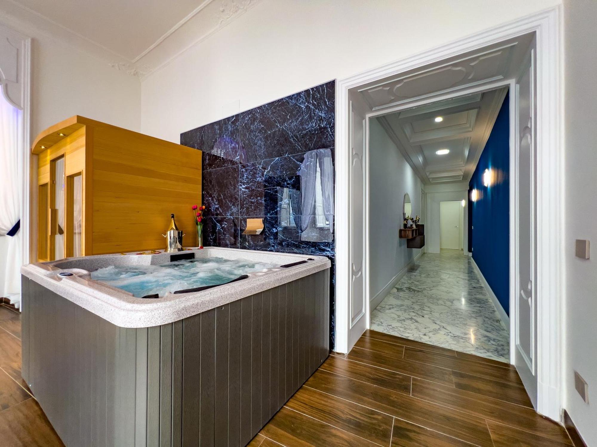 Bed & Breakfast Pama Luxury & *