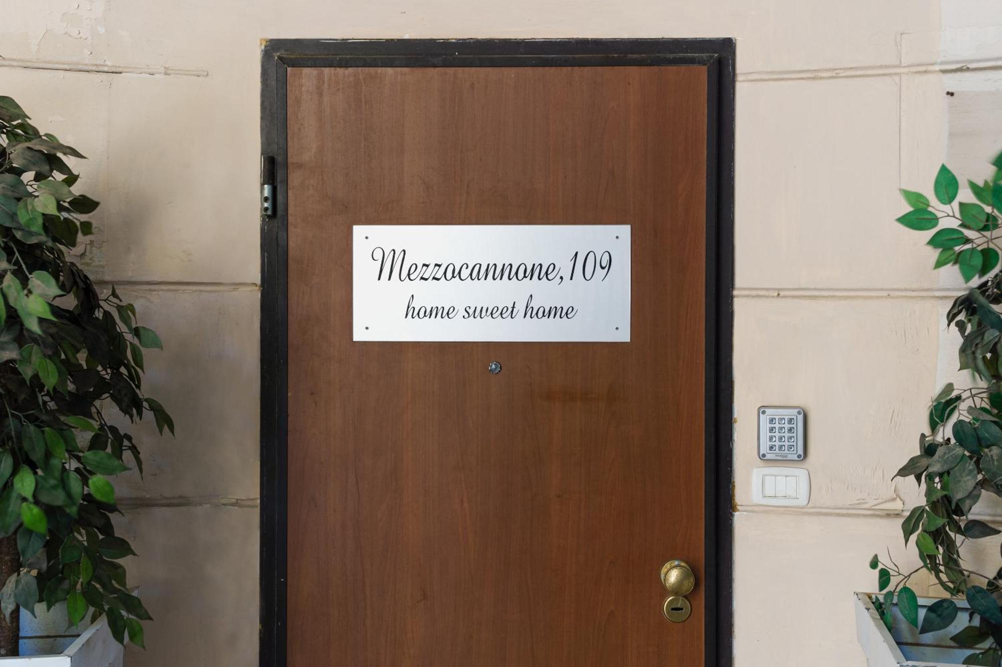 Mezzocannone 109 - Sweet * Naples