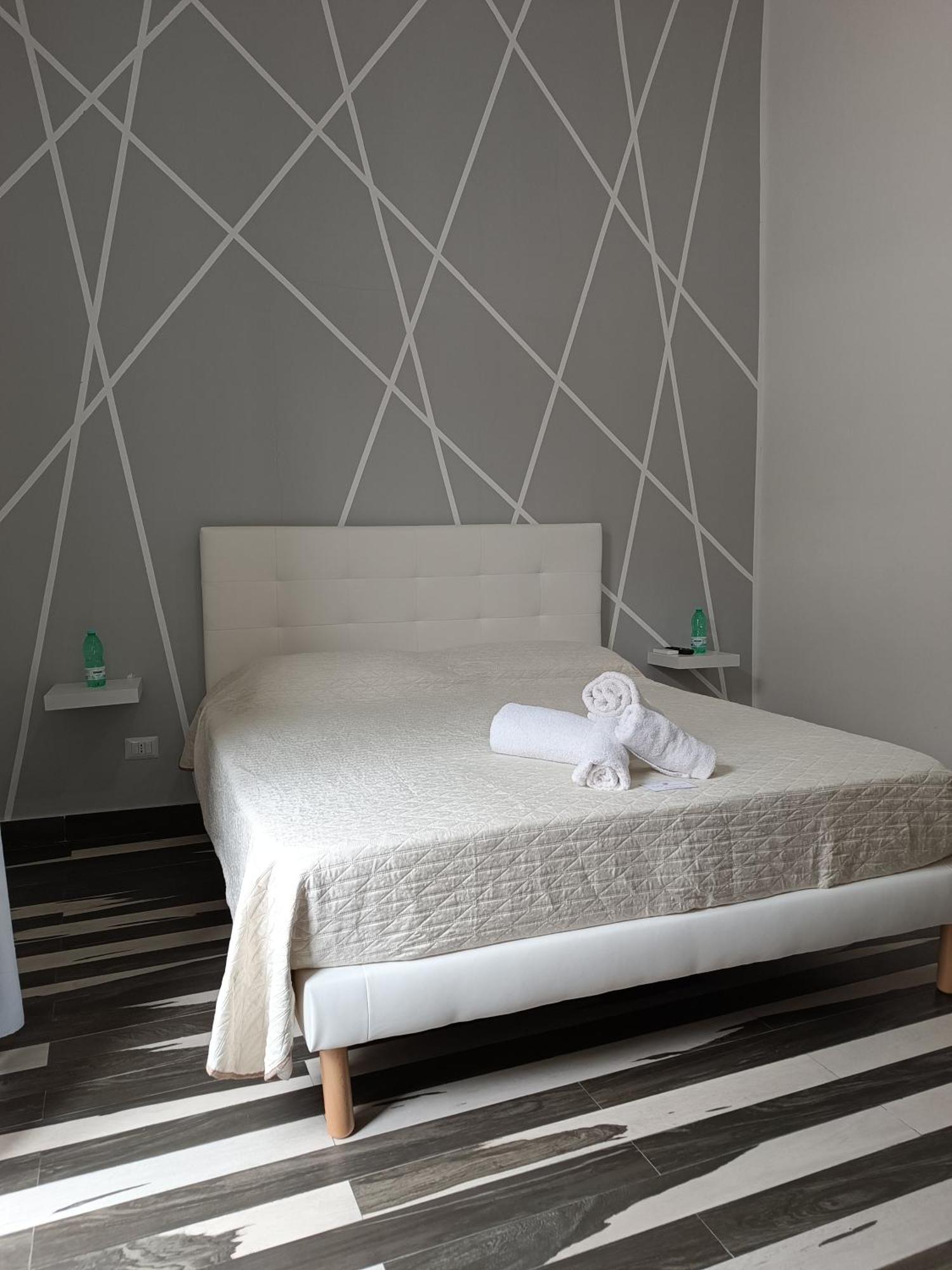 Room Rental *