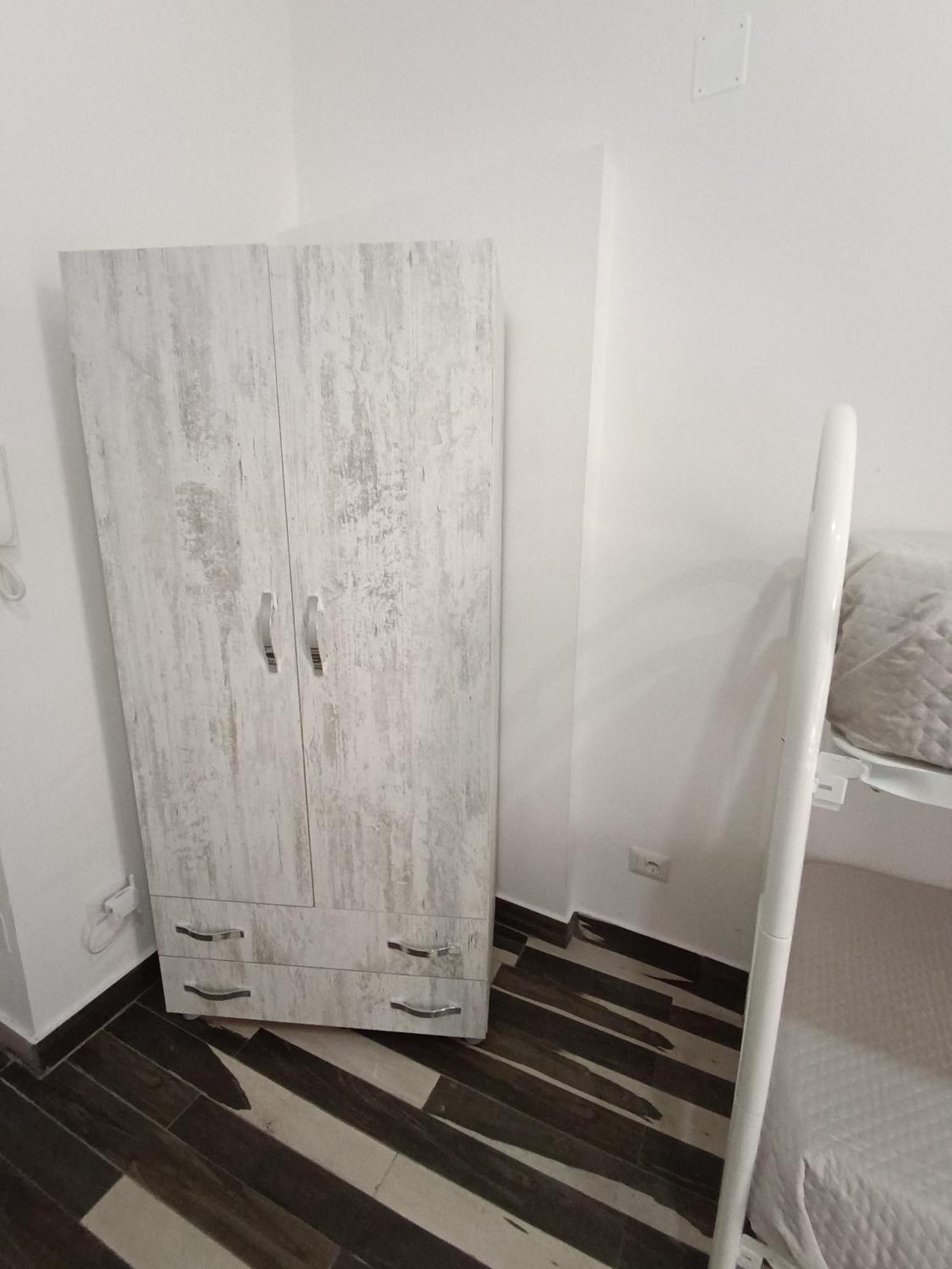 Guest house Room Rental *