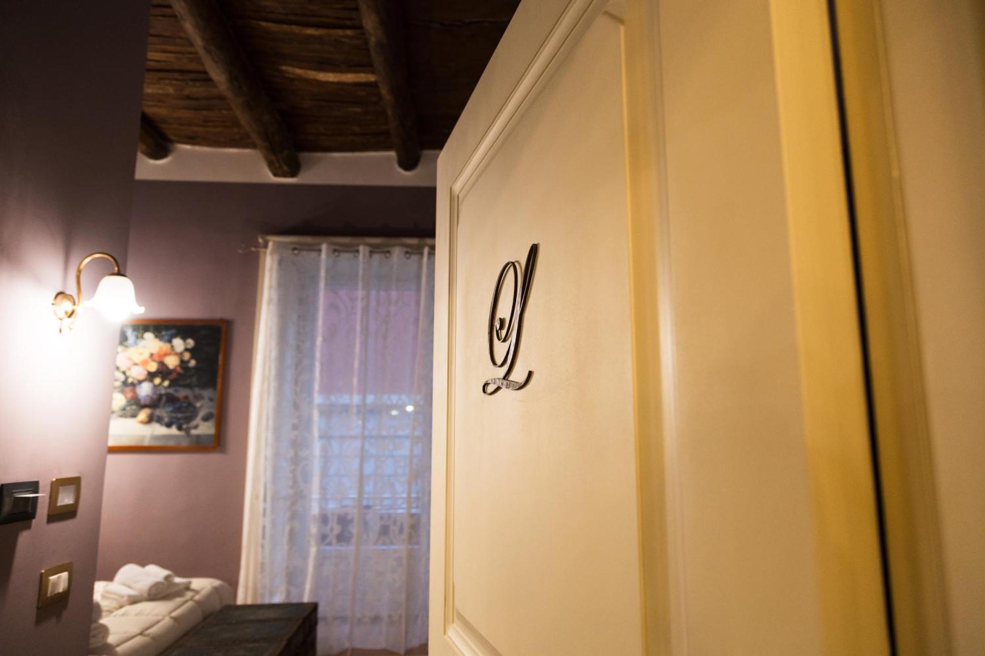I Leoni Di Rosaroll Bed & Breakfast Naples