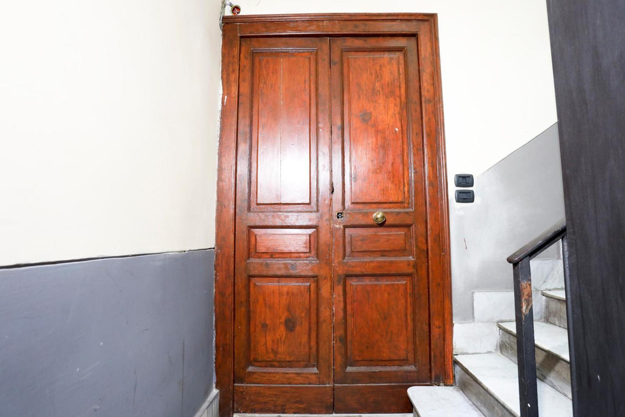My House Carlo Iii Square Apartment *