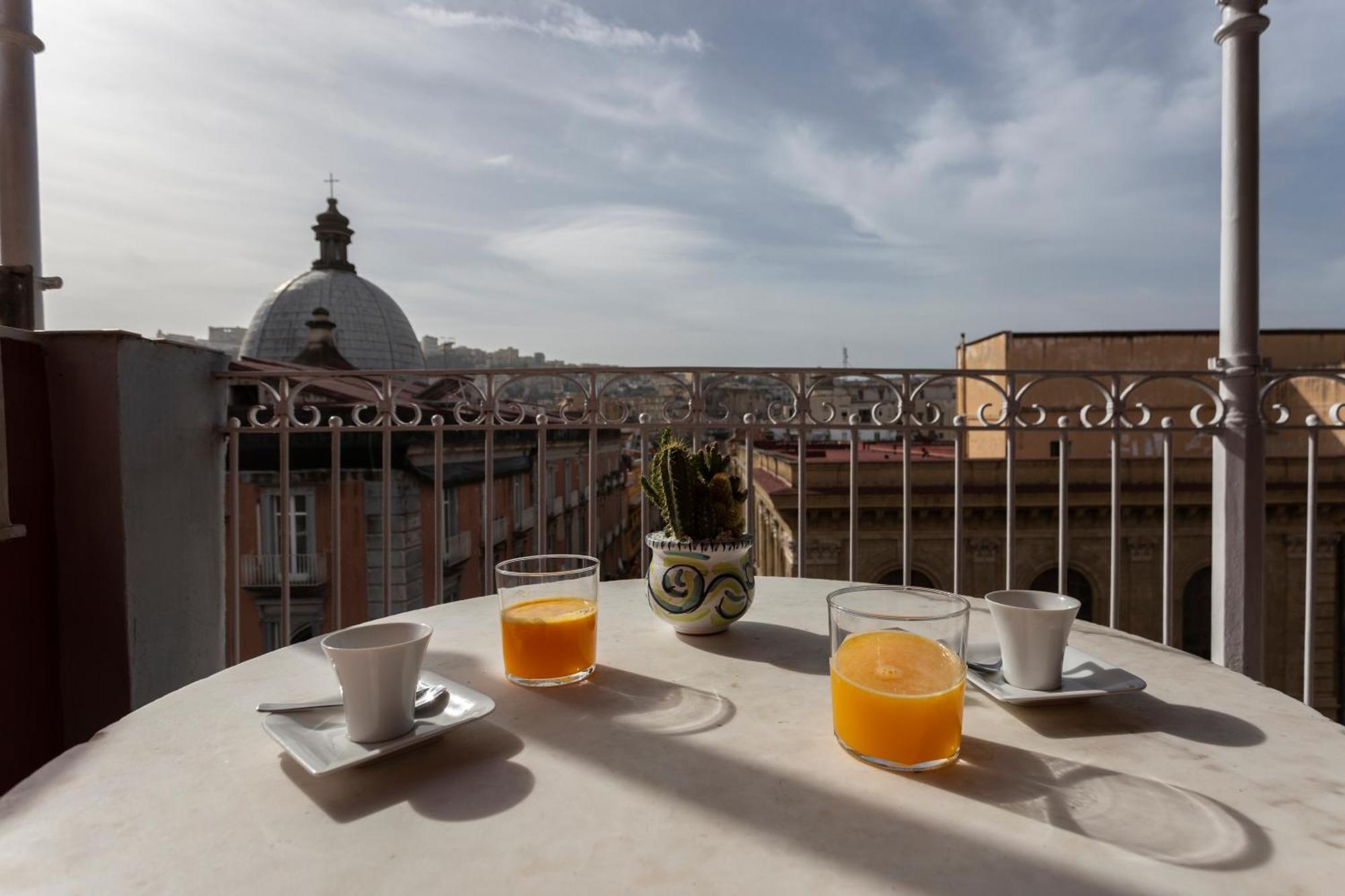 Guest house Residenza 33 Naples