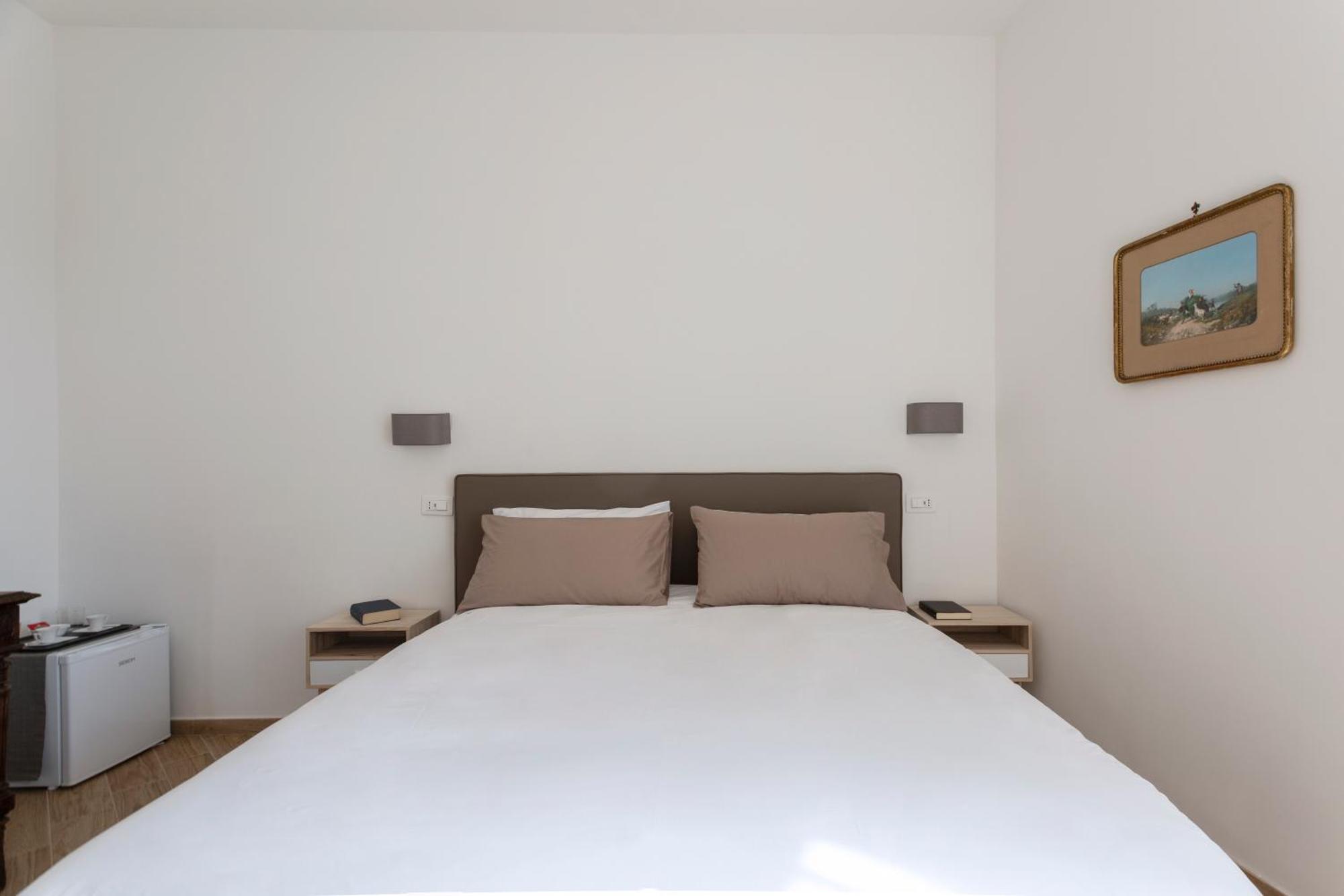 Guest house Residenza 33 Naples