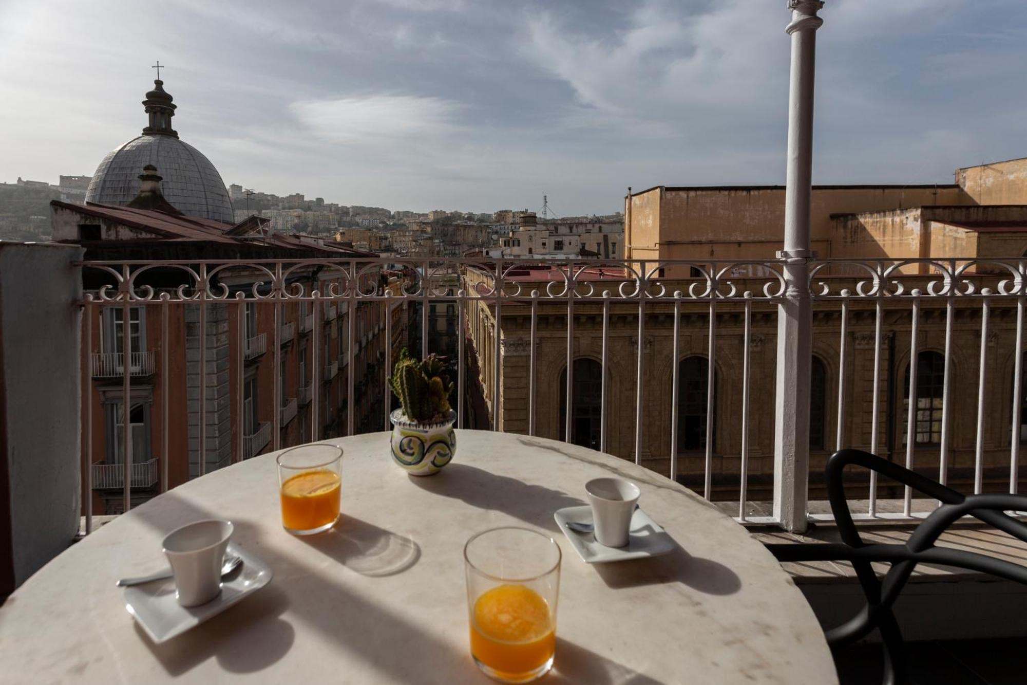 Guest house Residenza 33 Naples