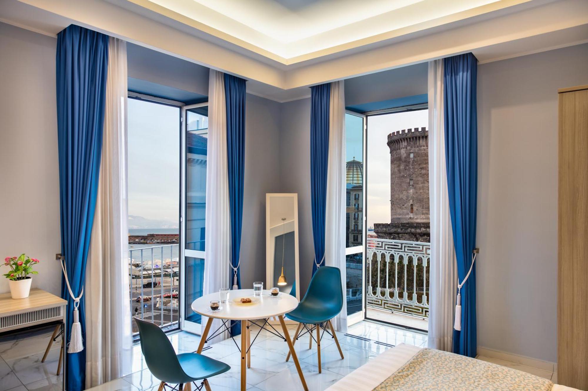 Main - Municipio Naples
