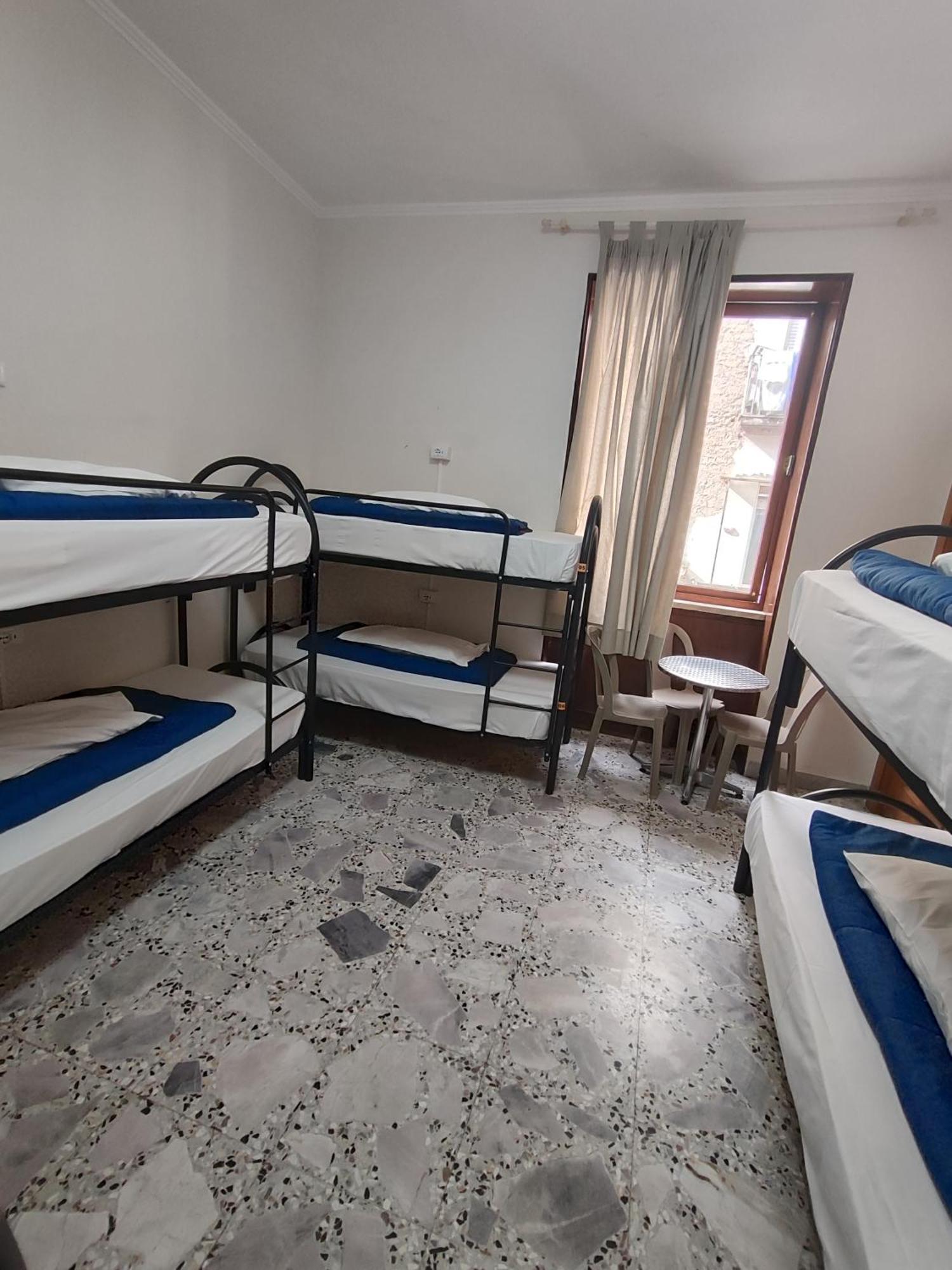 Hostel Hello Naples Naples