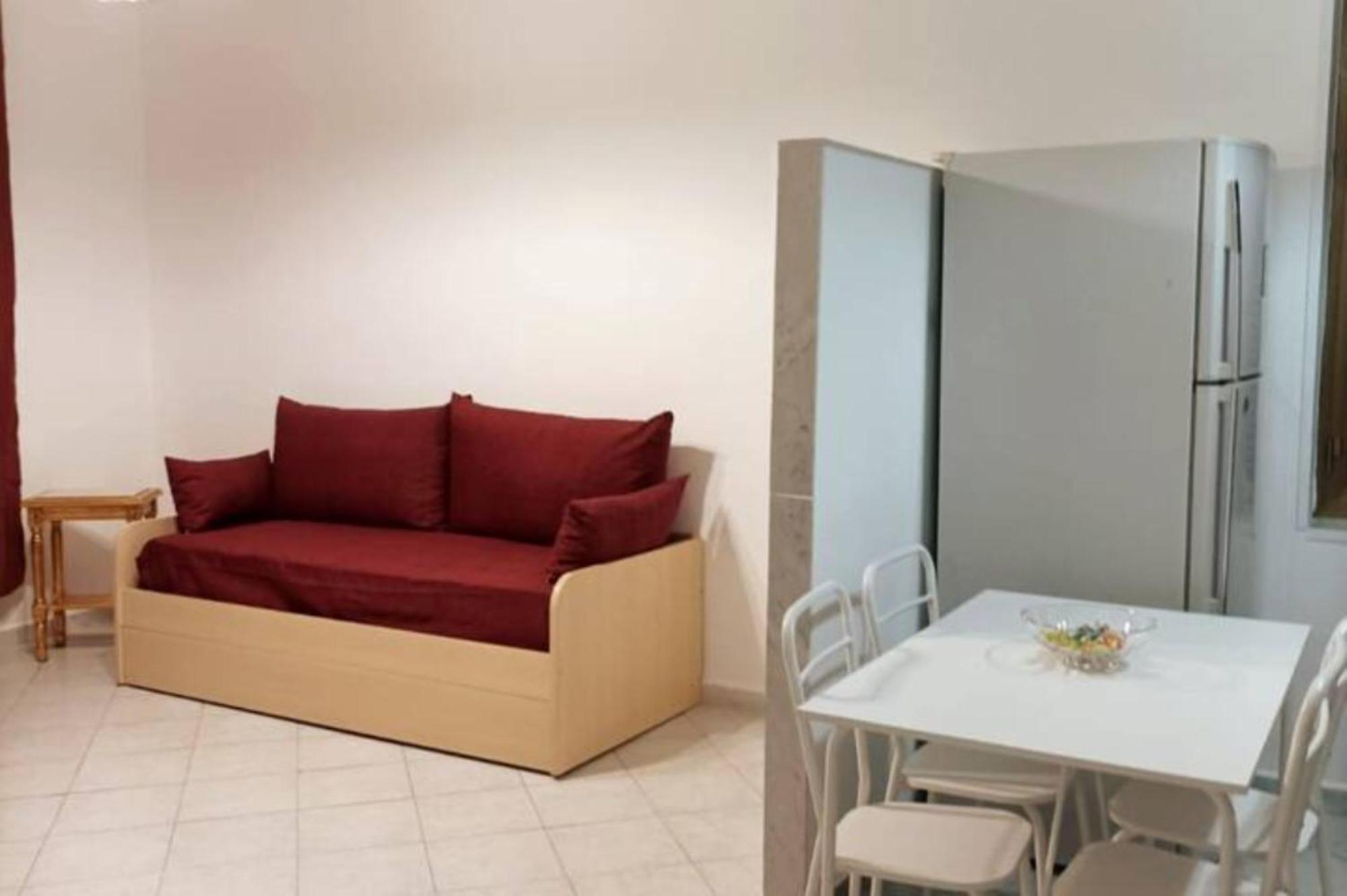 Apartment Pulcinella's Nest Vicino Centro Storico Di *