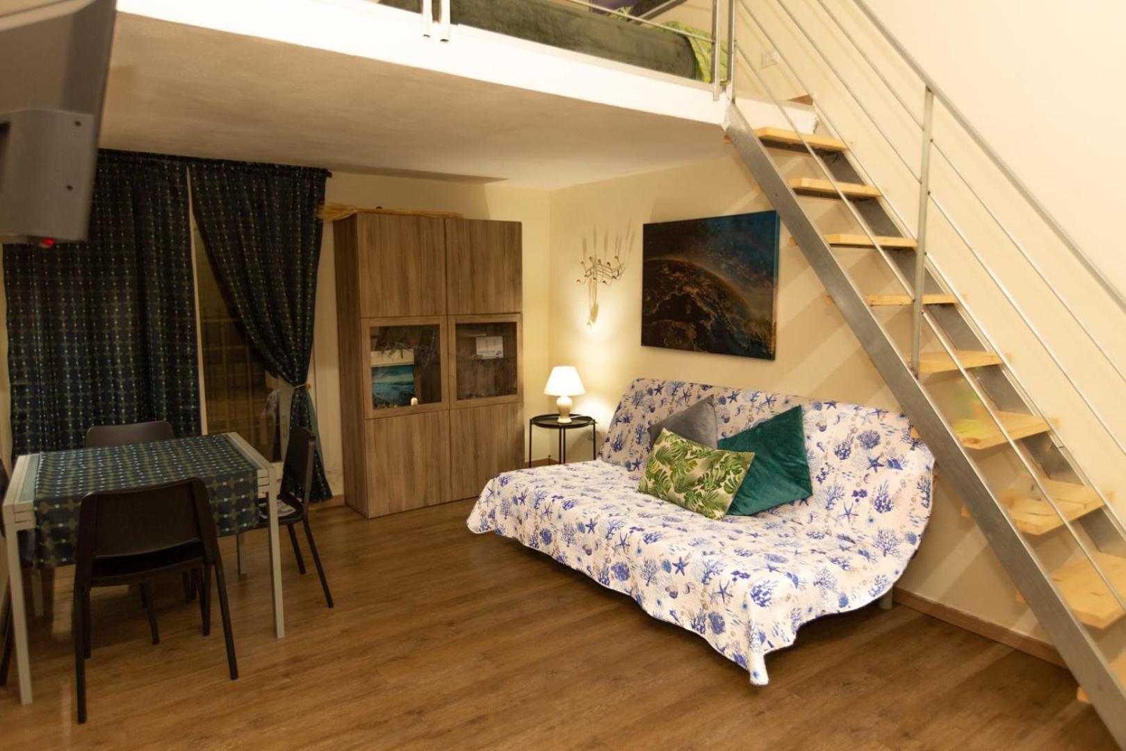 Limorooms Homestay *