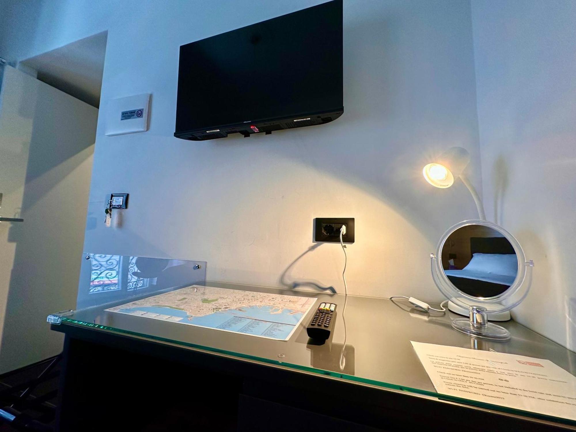 Elegance Spaccanapoli Bed & Breakfast Naples