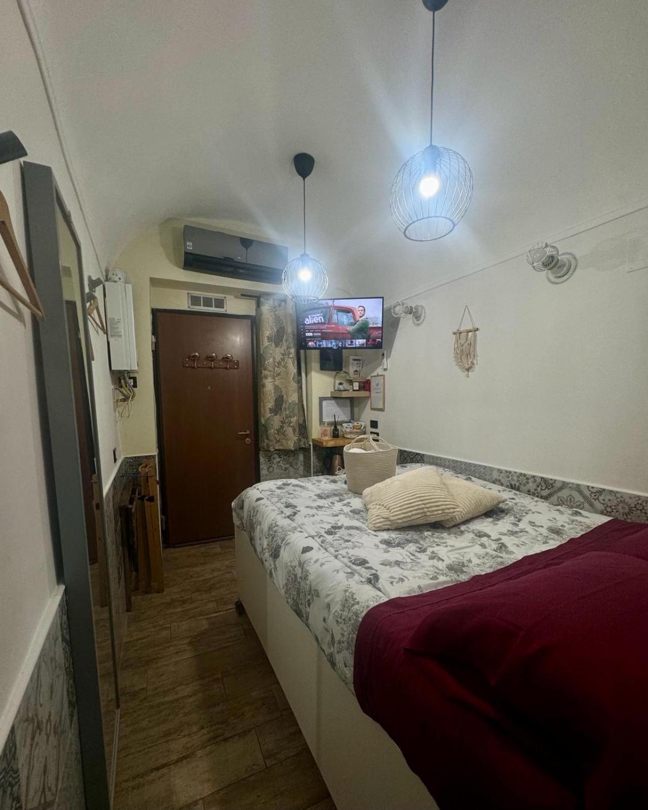 Bed & Breakfast Casina Via Foria Naples