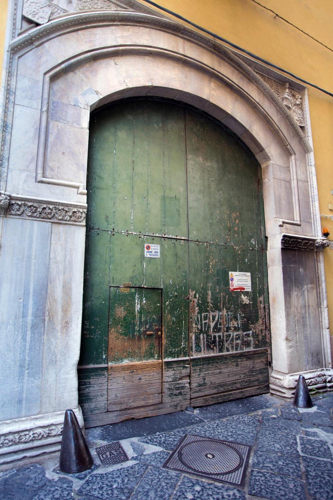 Palazzo 15 * Naples