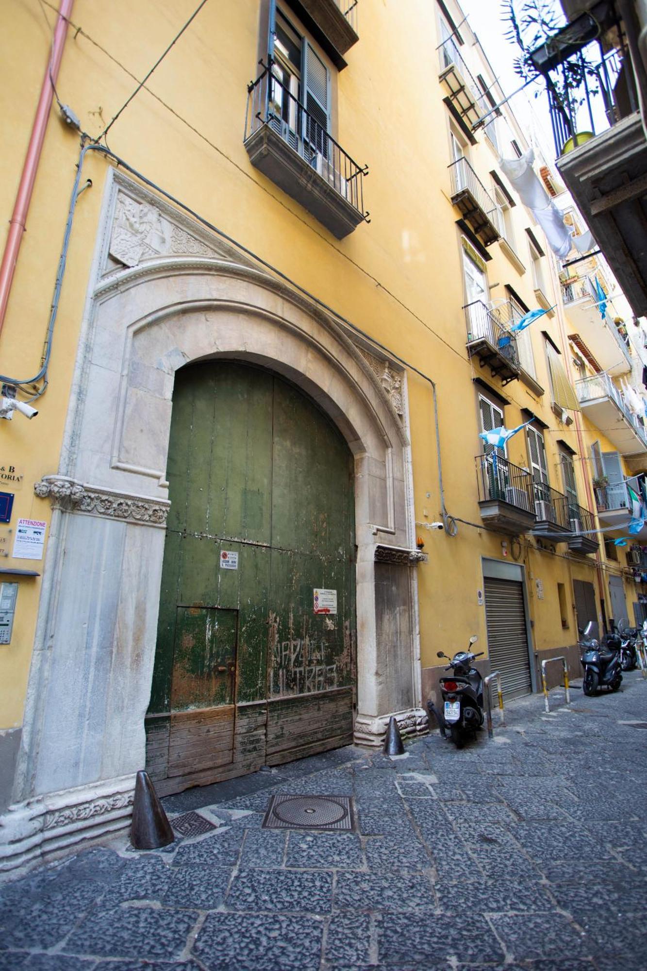 Palazzo 15 Naples