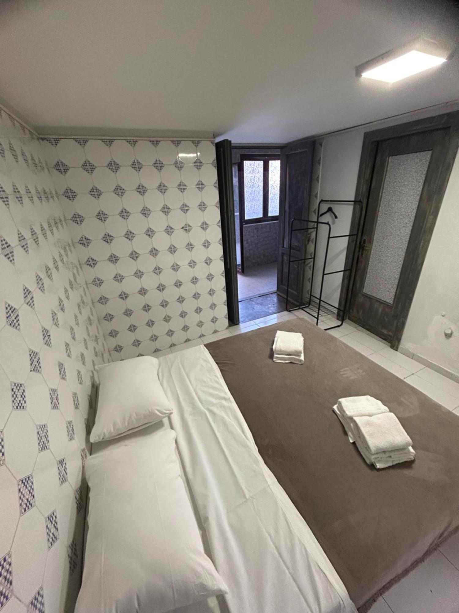 Valentino Guest house *