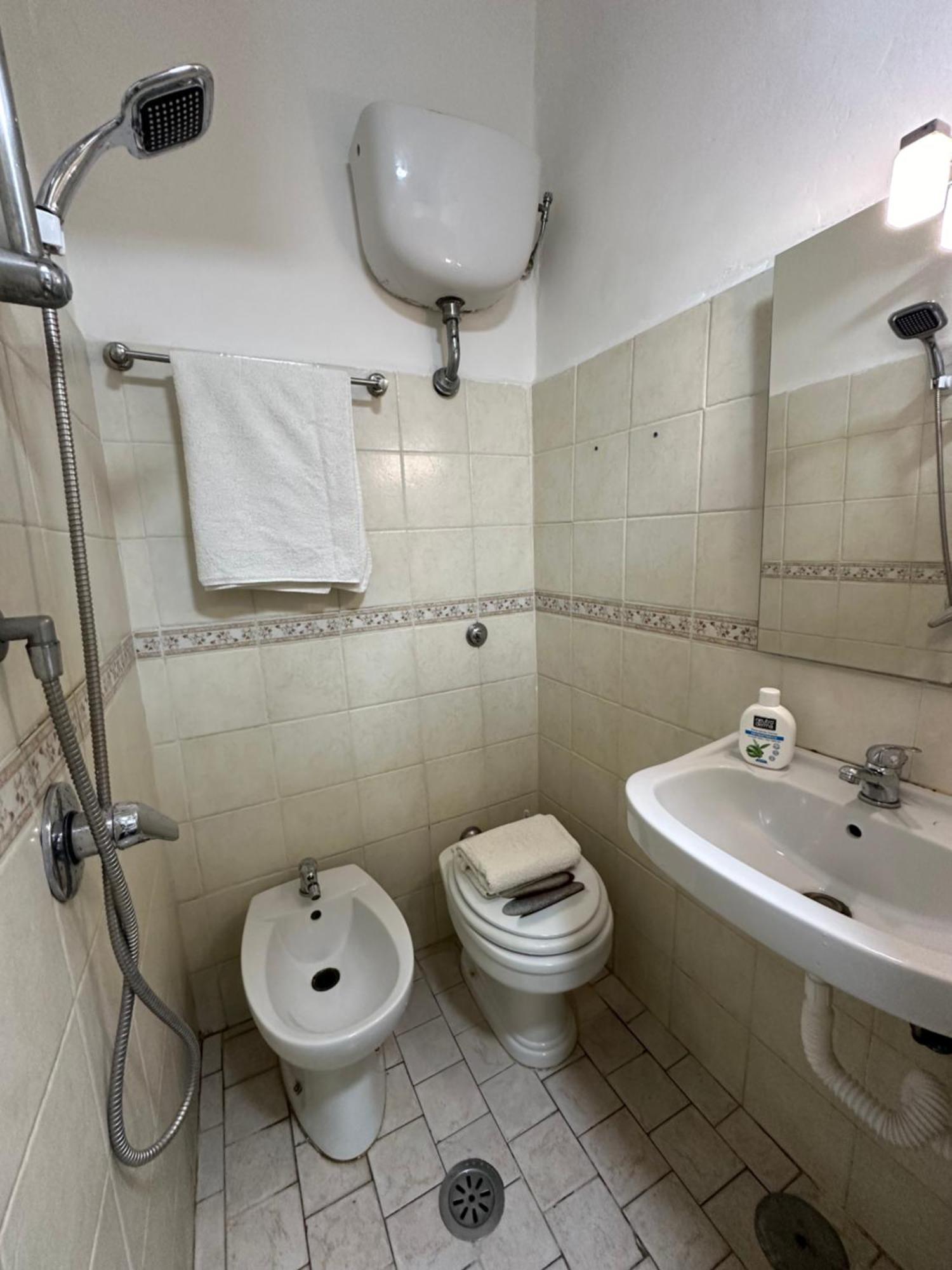 Apartment La Casina Di Gio In The City Center Wi-fi,panorama