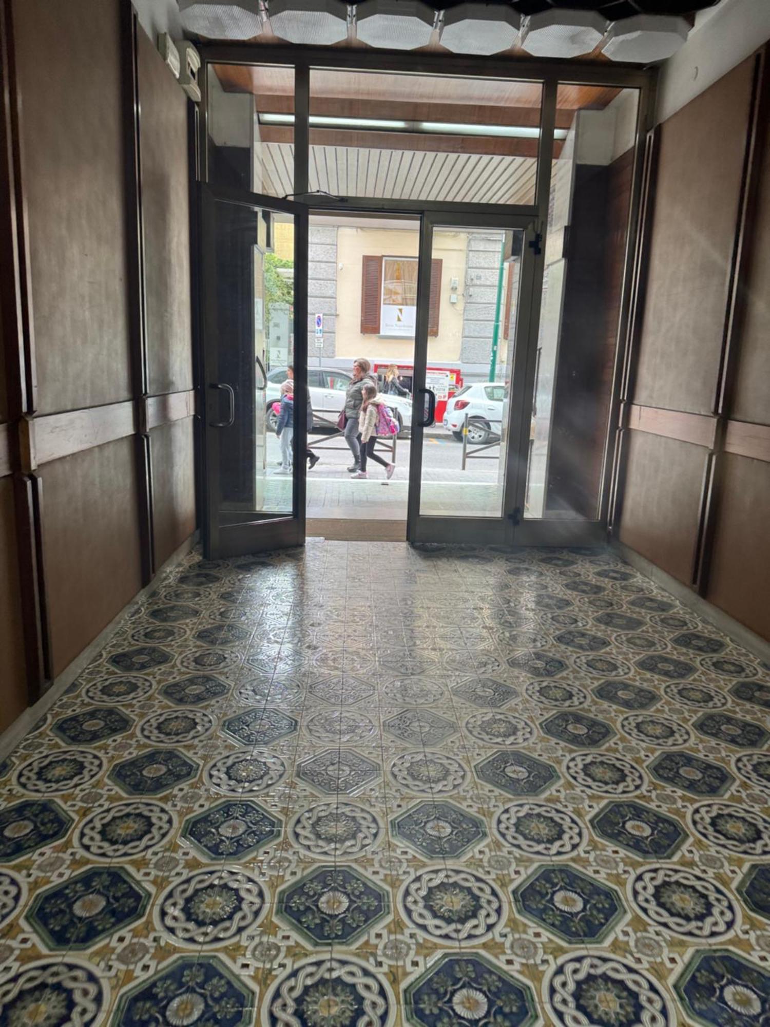 Stanzione 11 - Charming Flat In The Heart Of Vomero Apartment