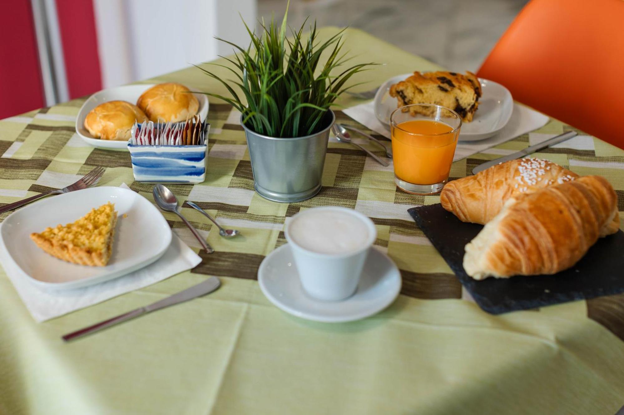 Bed & Breakfast Colori E Note Naples