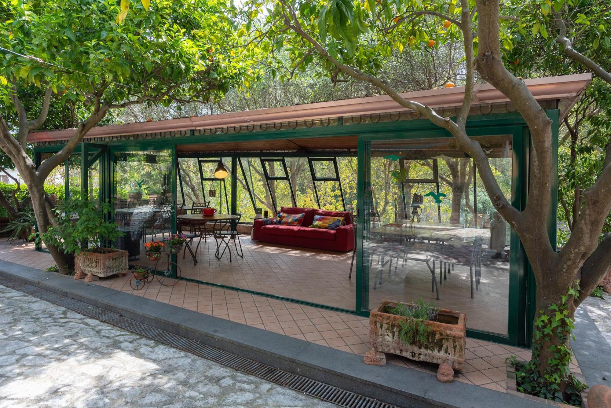 La Nave Bed & Breakfast Naples