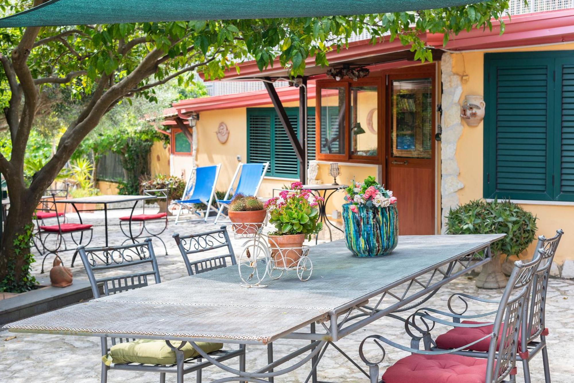 La Nave Bed & Breakfast 5*