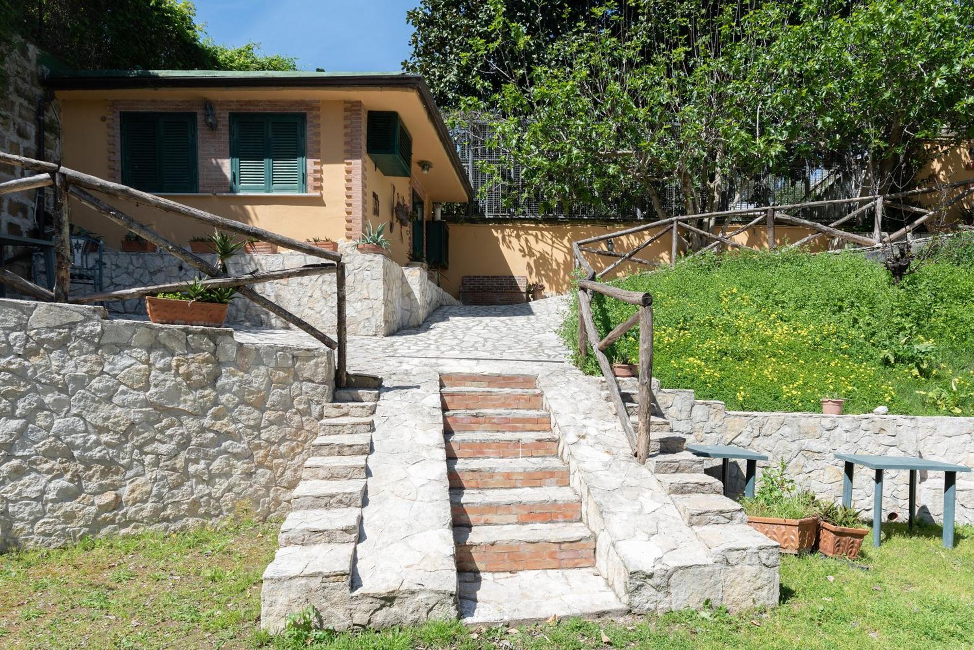 La Nave Bed & Breakfast Naples