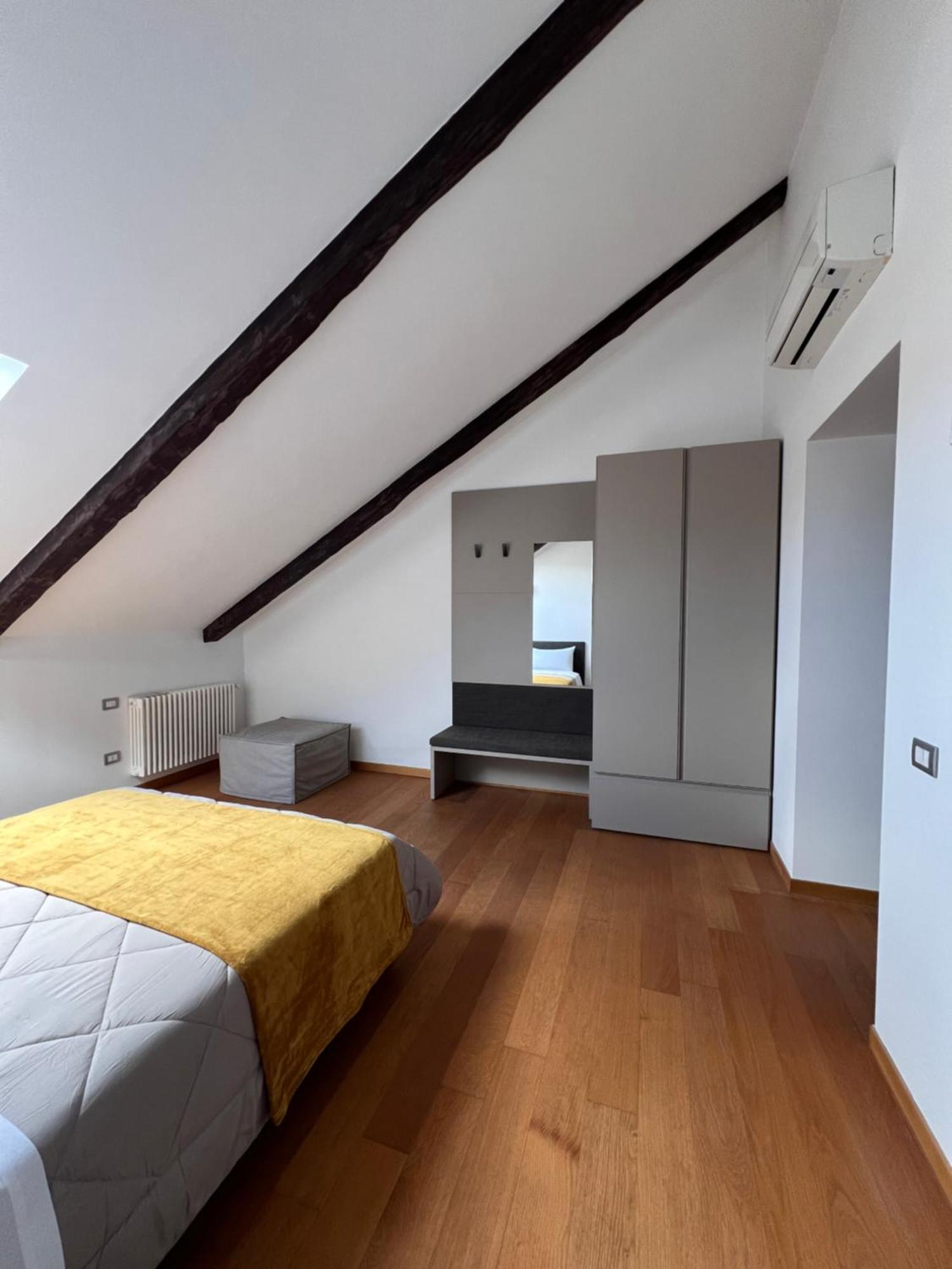 Unonoveuno Luxury Apartment *