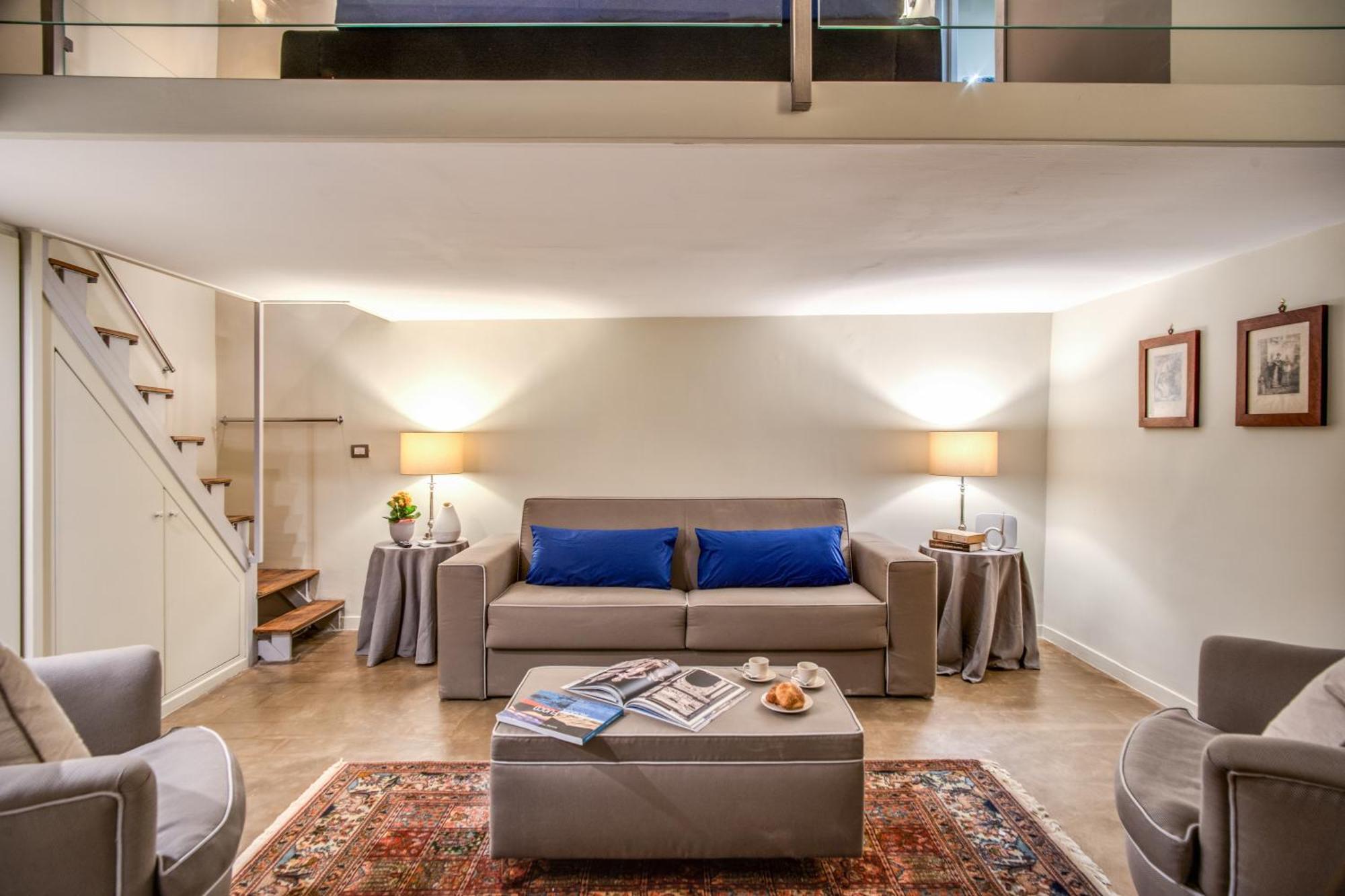 Chiaia Loft