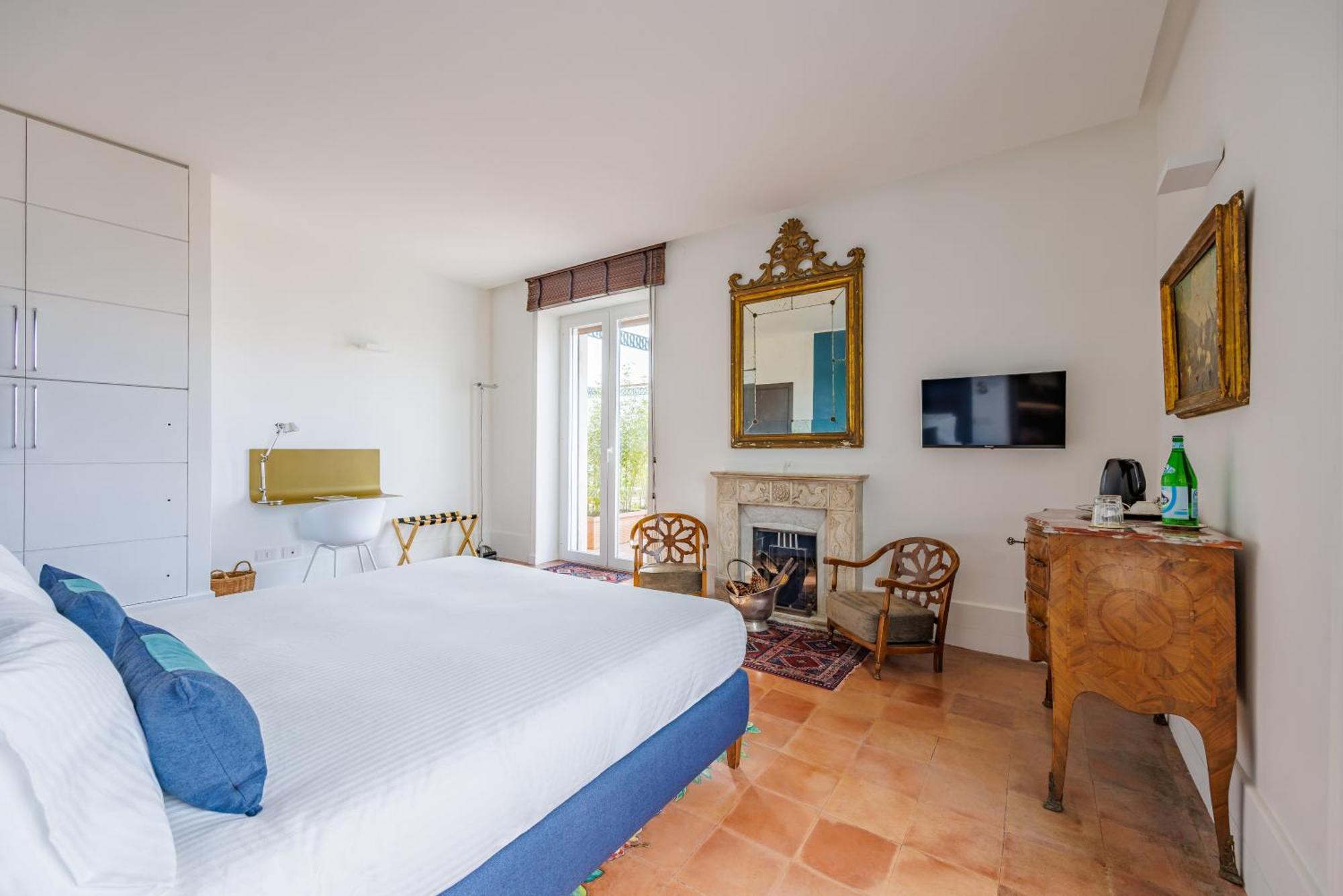 Terrazza Monteroduni 16 Guest house Naples