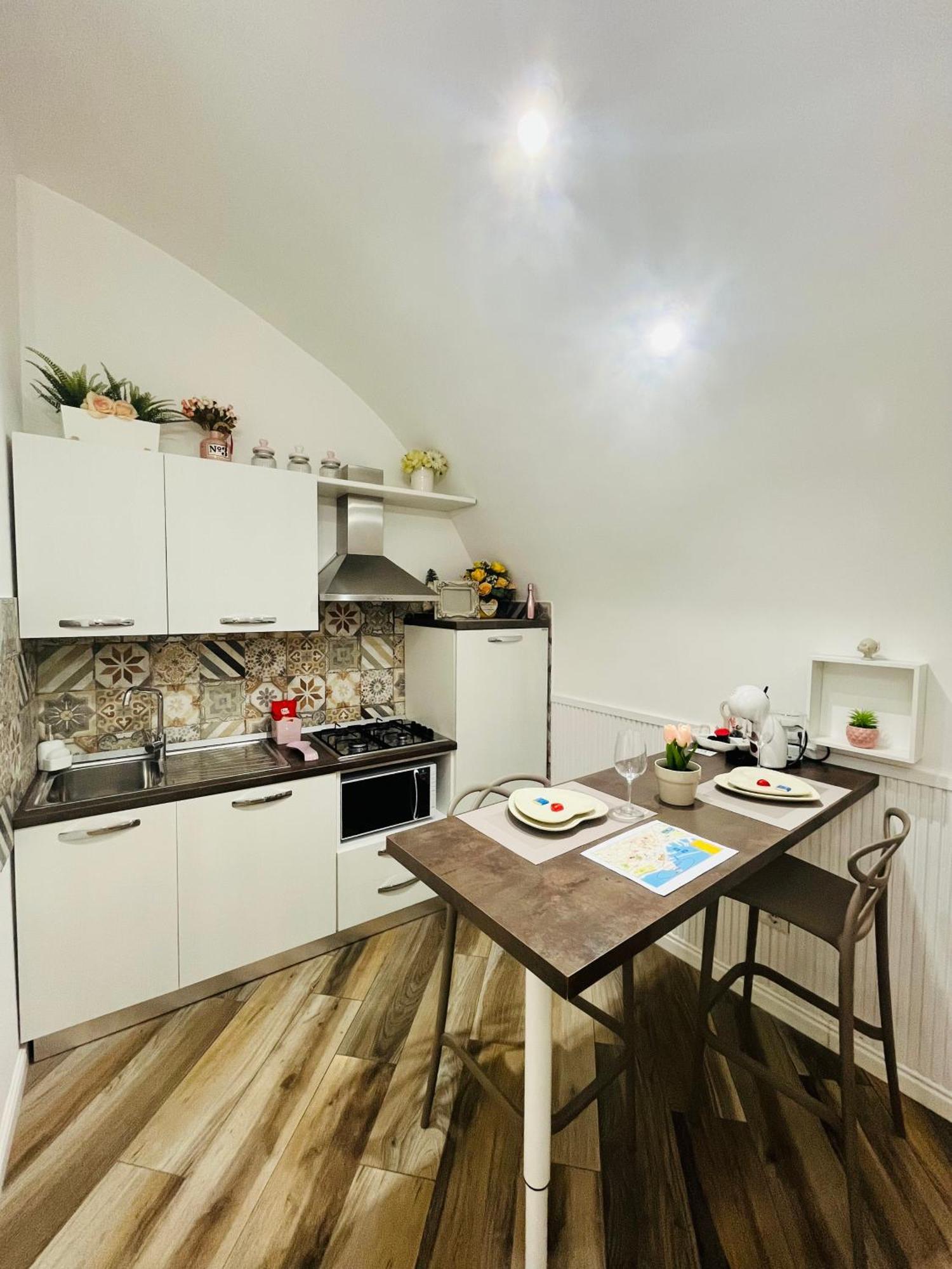Apartment Donn'anna Center *