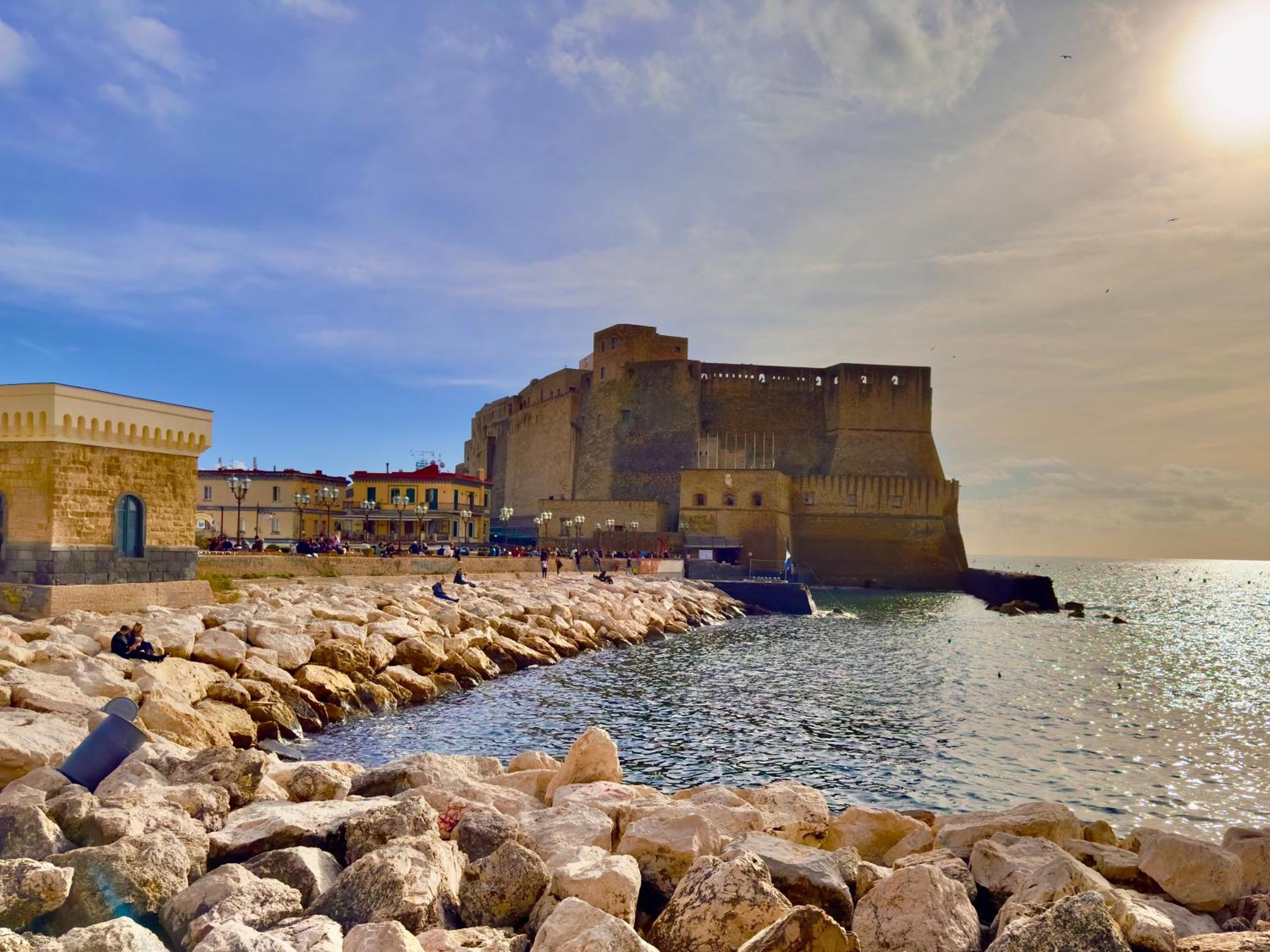 Palazzo Chiatamone * Naples