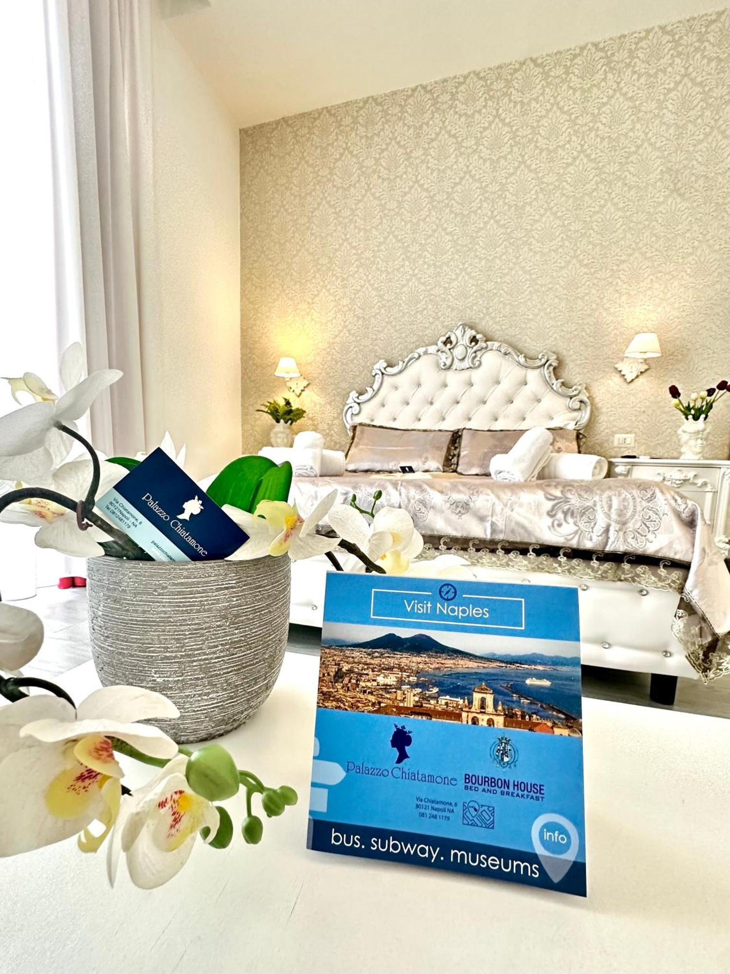 Palazzo Chiatamone Guest house Naples
