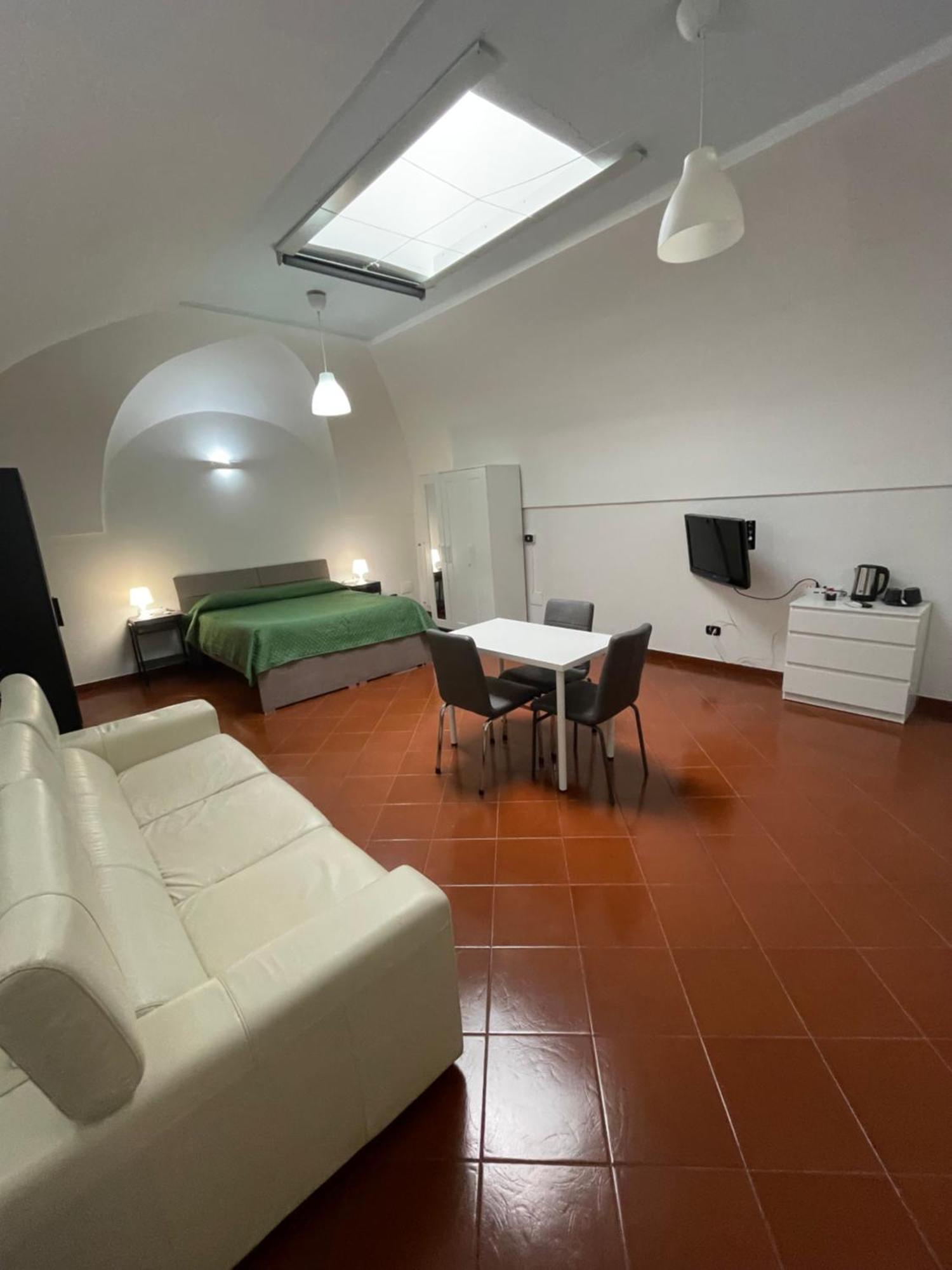 Dante Bed & Breakfast Naples