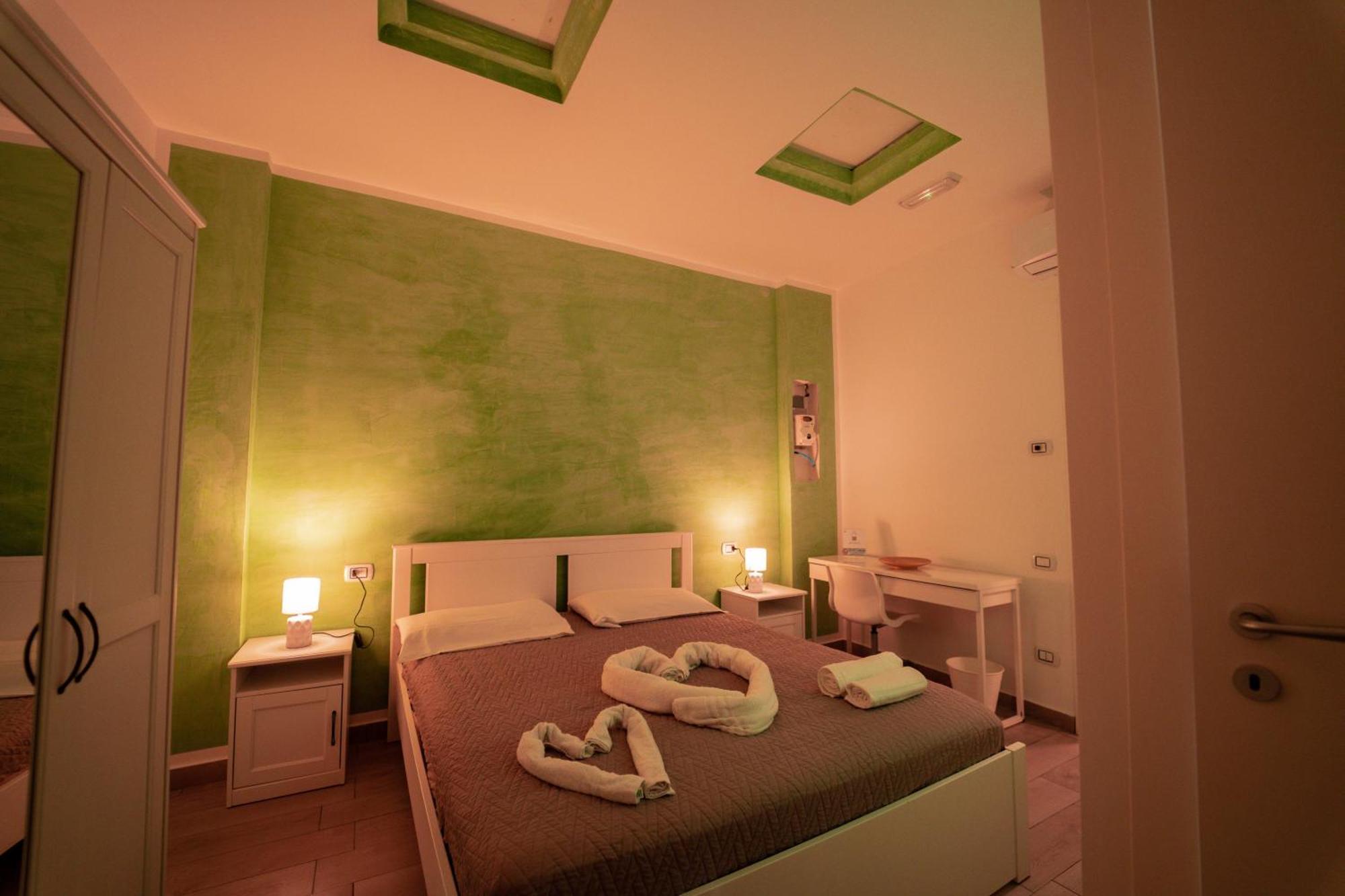 O Vic' Stritt' Guest house Naples