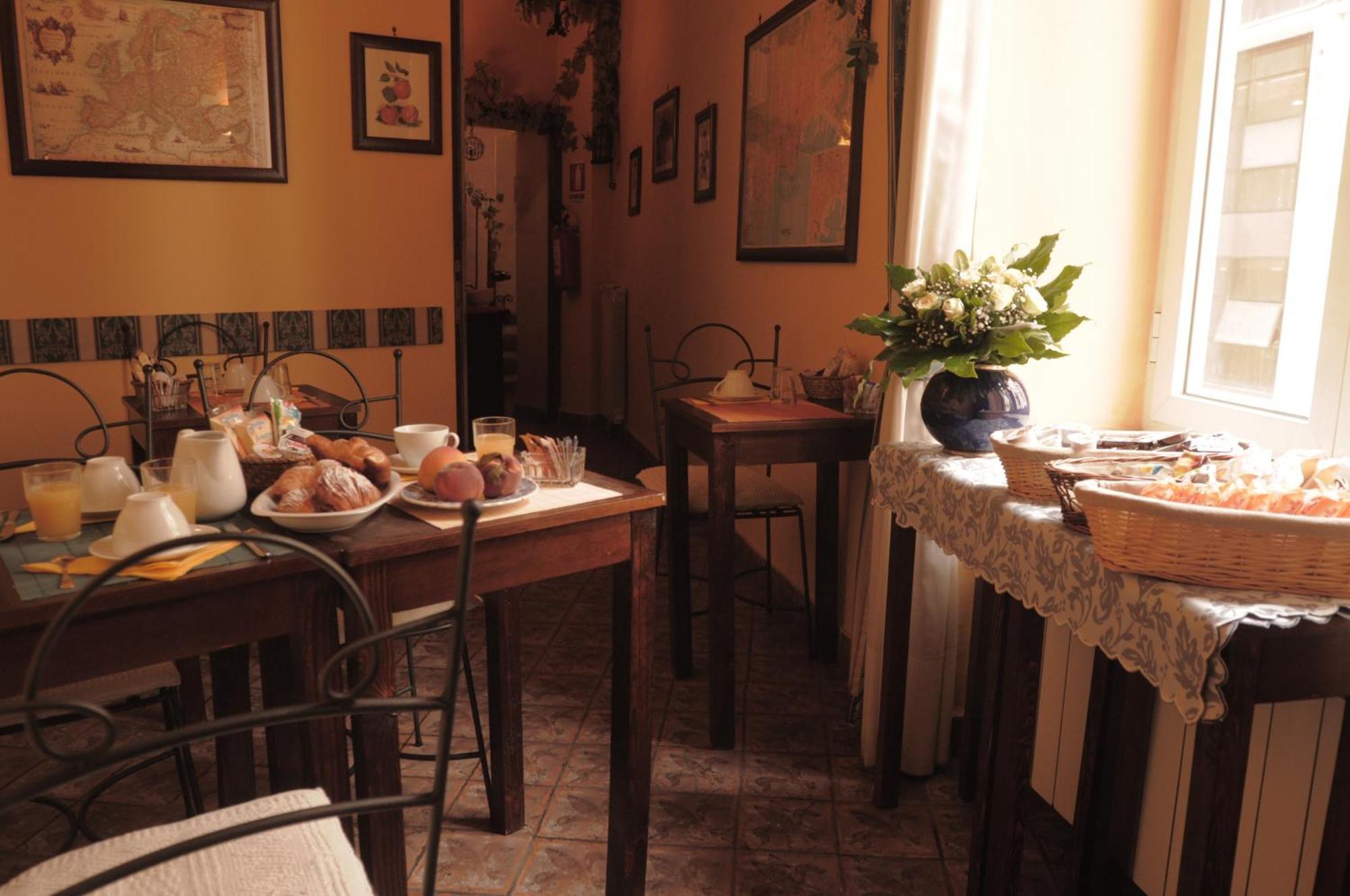Bed & Breakfast I Visconti Naples