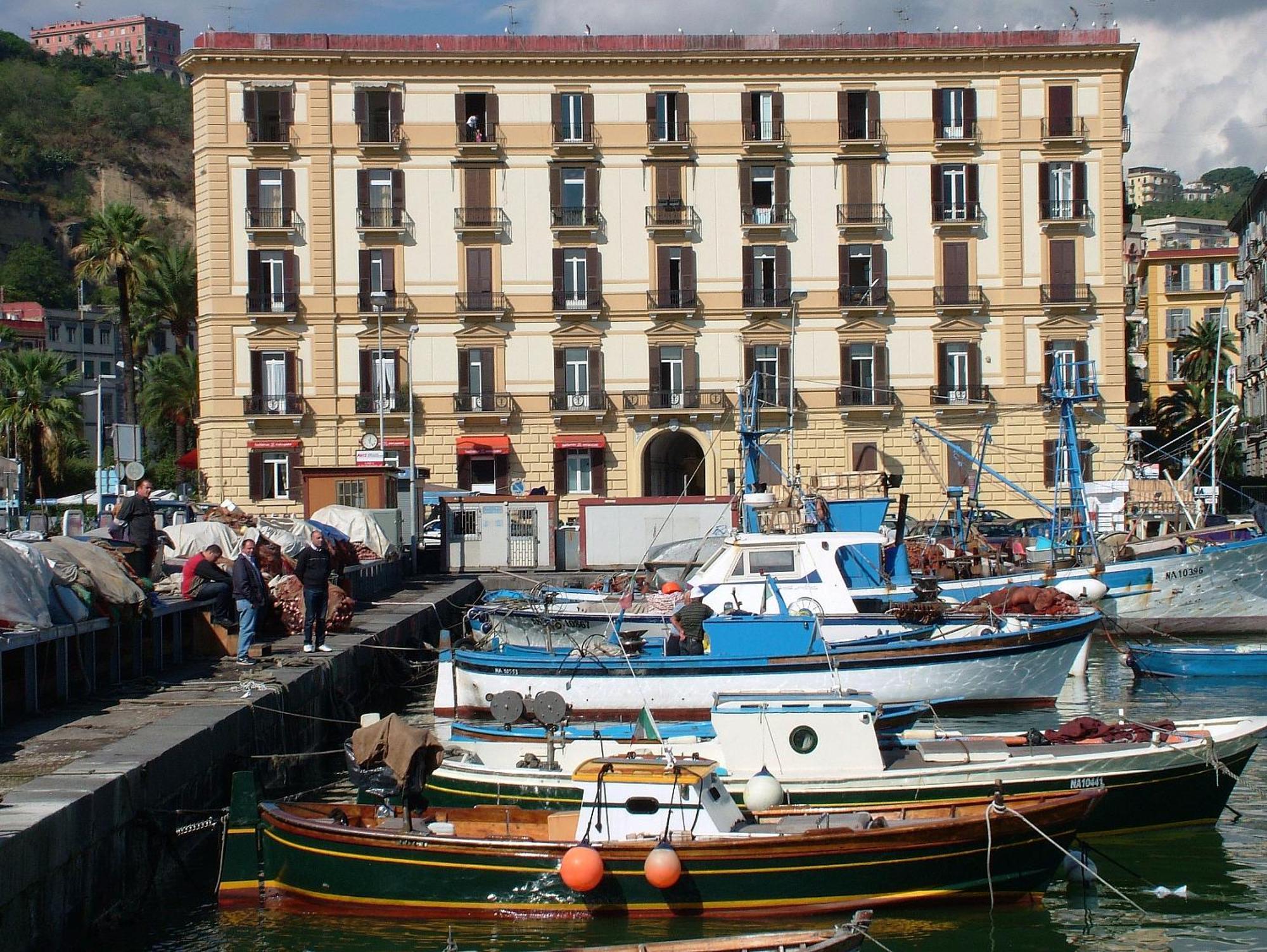 Bed & Breakfast Caracciolo 10 2*
