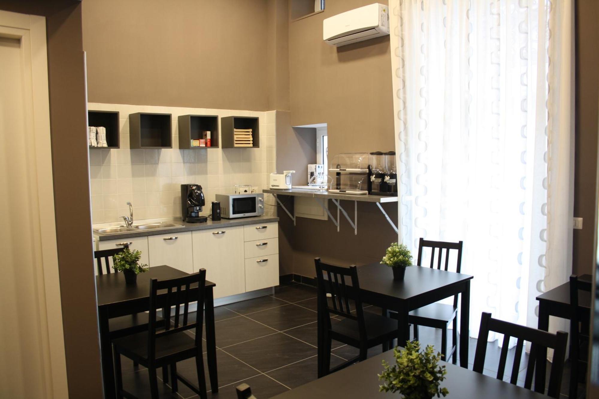 Guest house Pit Stop Naples