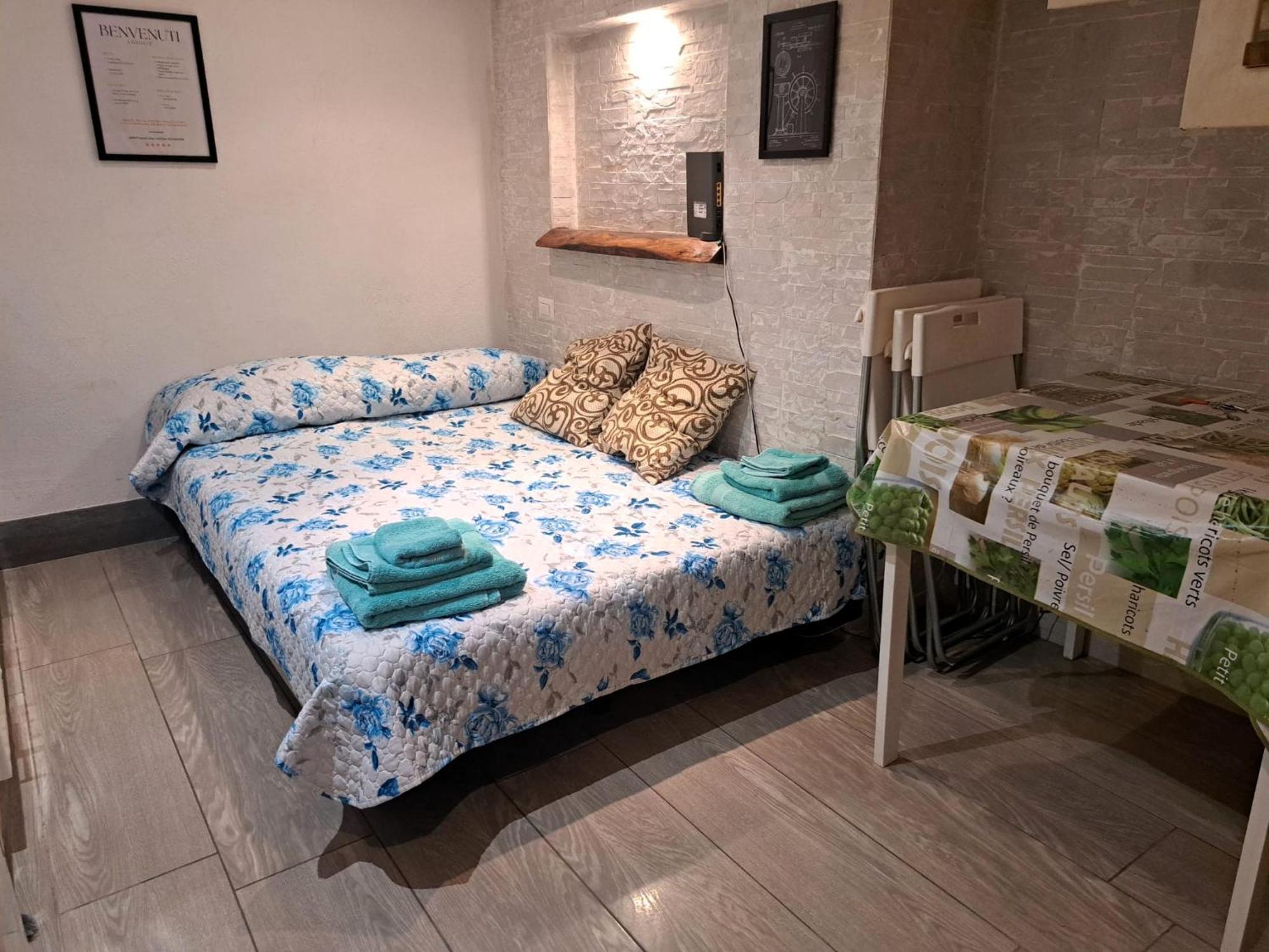 Apartment Toledo 27, A Due Passi Da Piazza Del Plebiscito