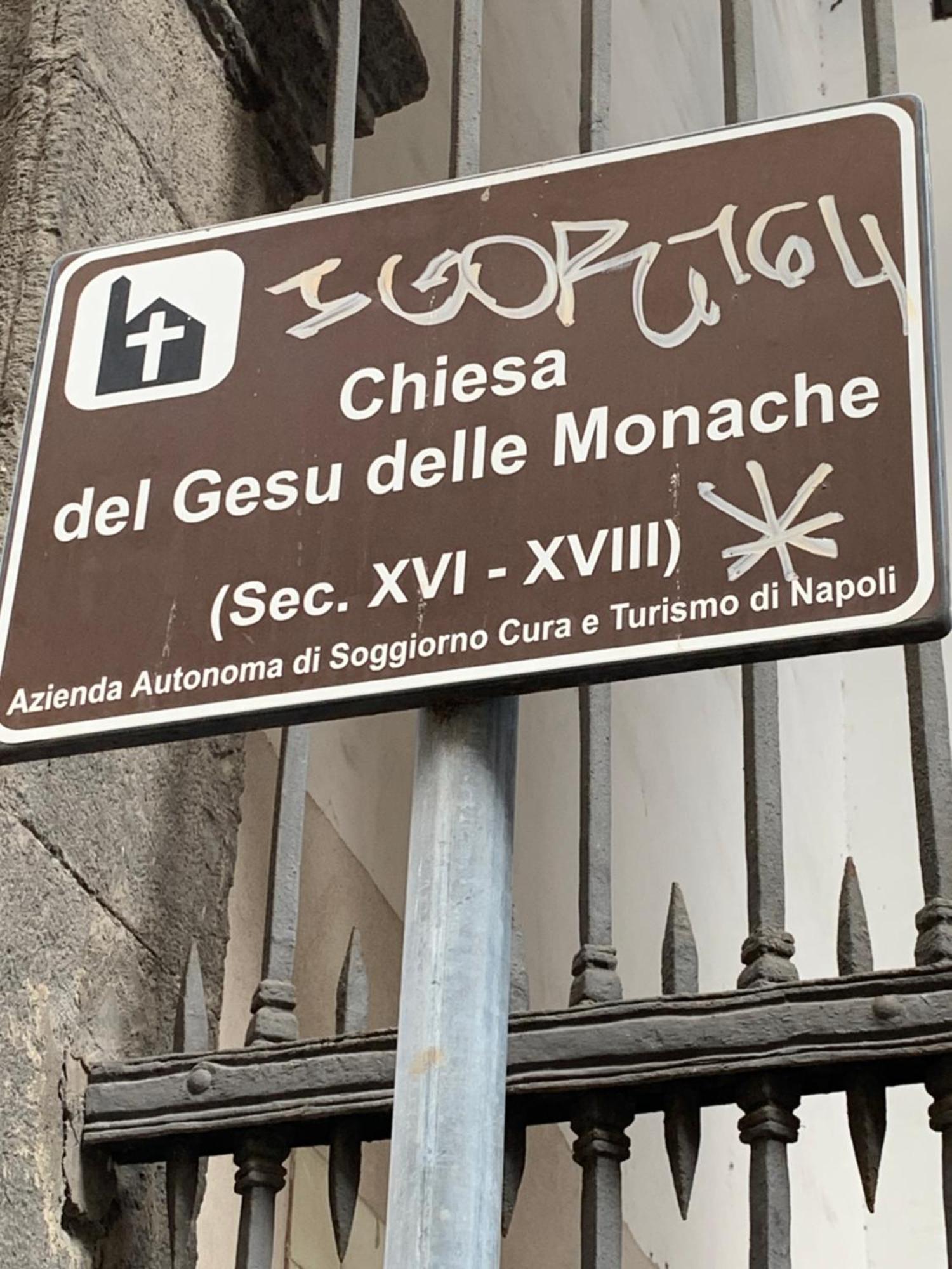 Il Basso Di Donna Assunta Naples