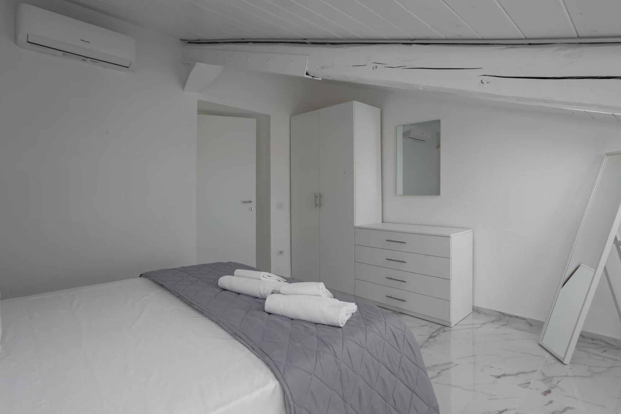 Aparthotel Attico Bella *