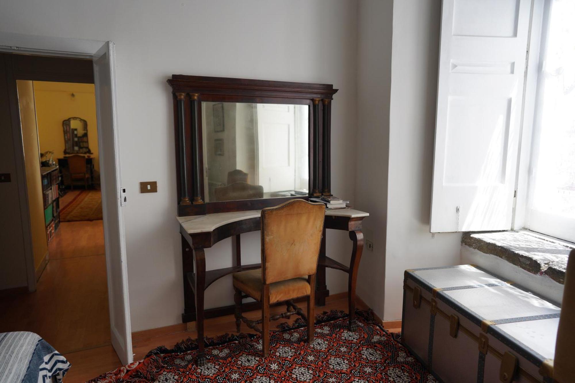 Apartment The Saint's Library Loft In Historical Palace *
