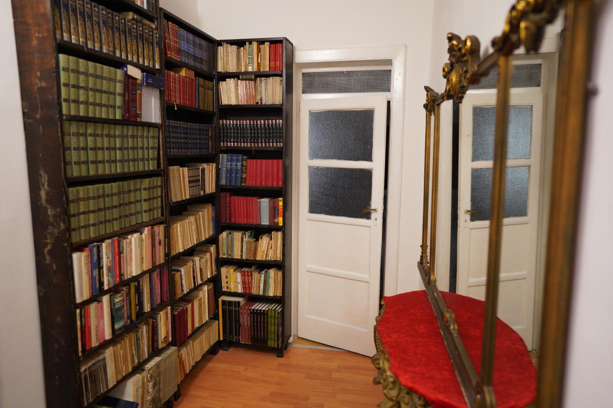Apartment The Saint's Library Loft In Historical Palace Naples