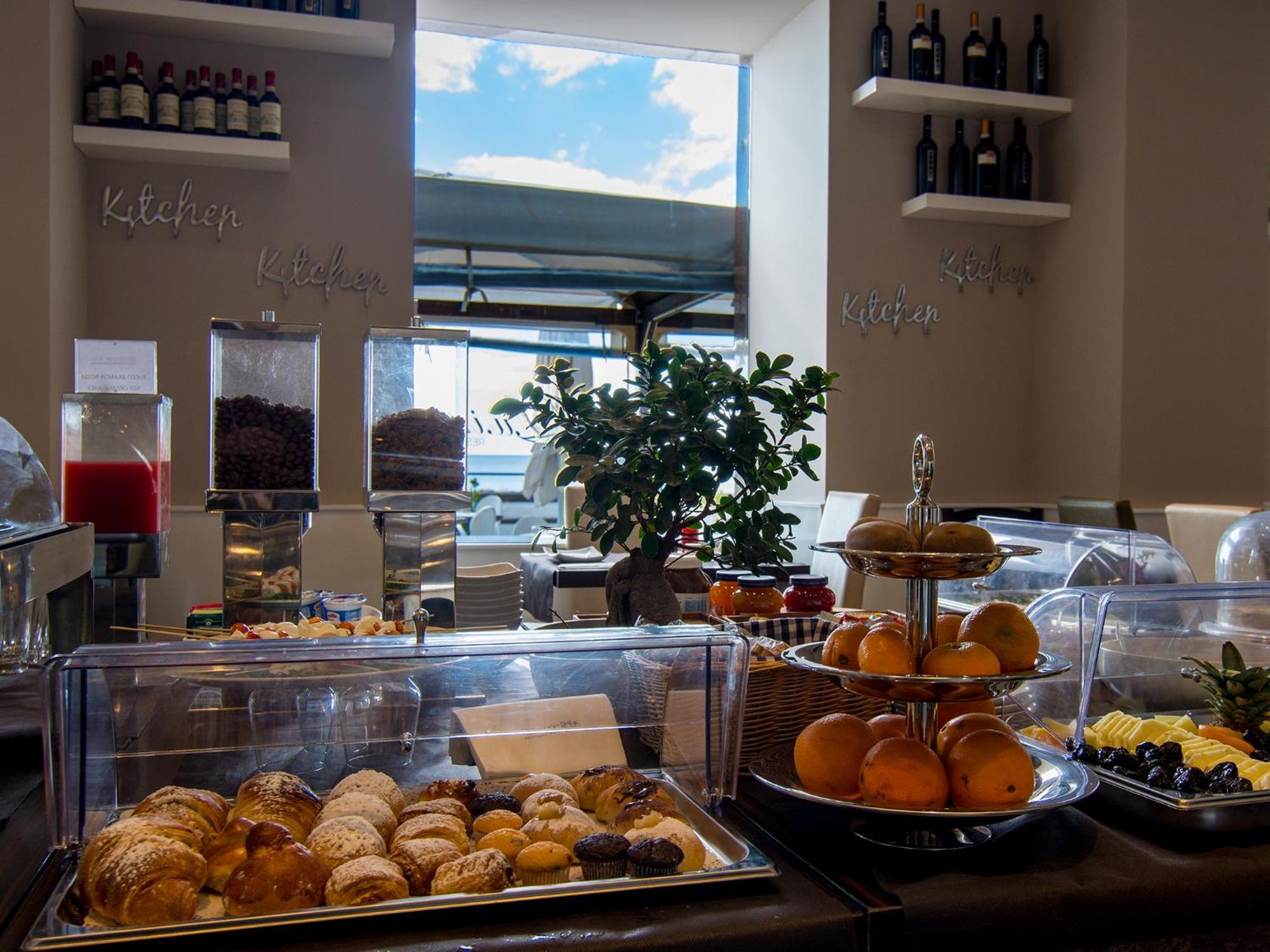 Partenope Relais Naples