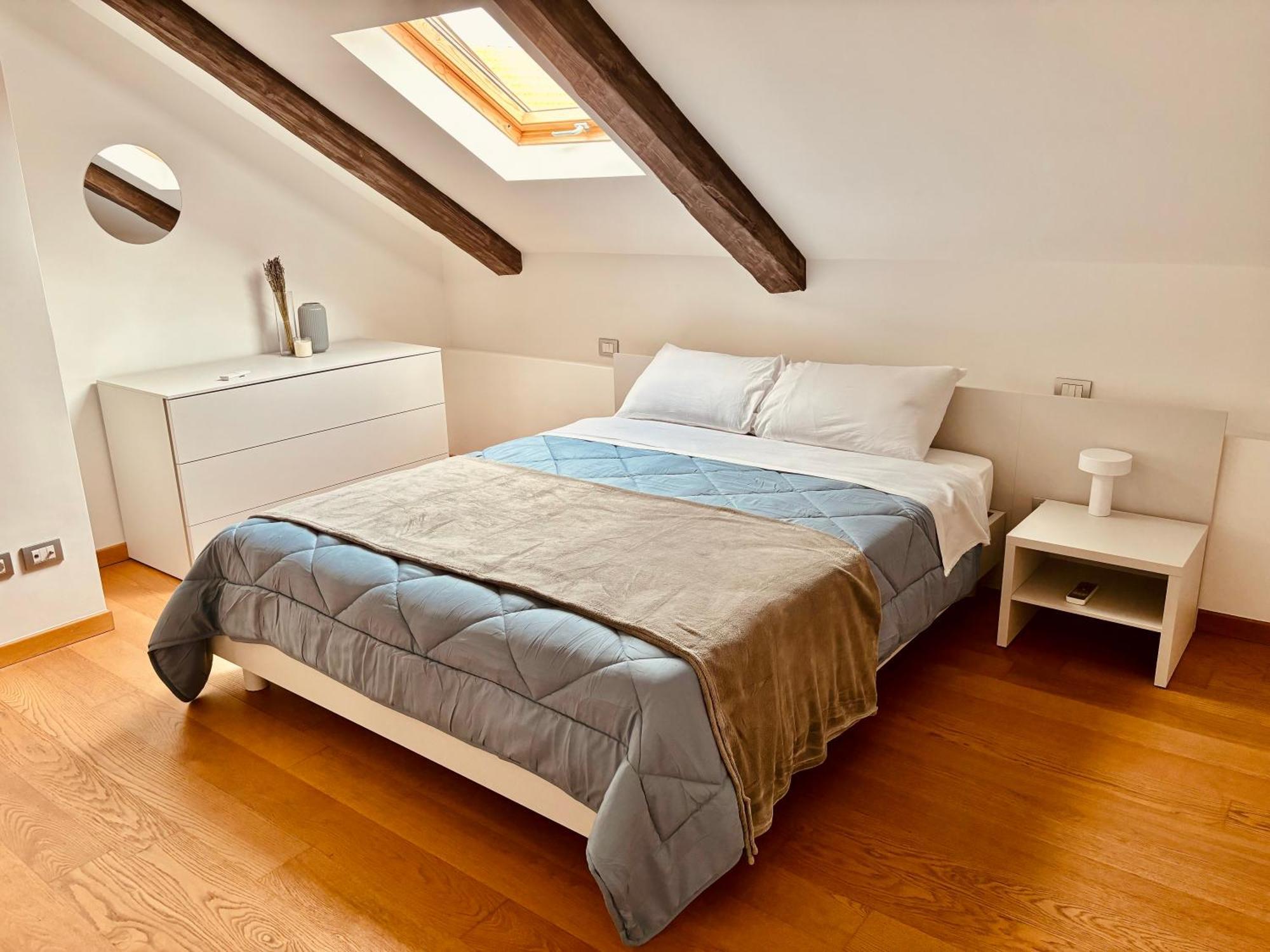 Unonoveuno Luxury Apartment Naples