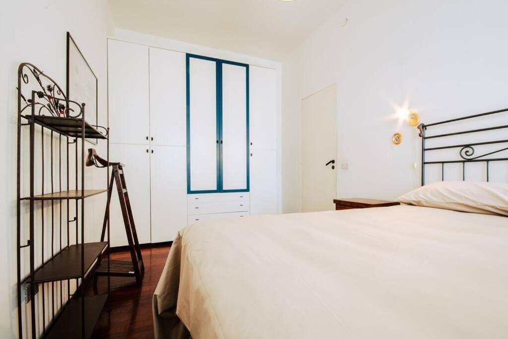 Apartment Panoramic, Metro Vomero - Elegante