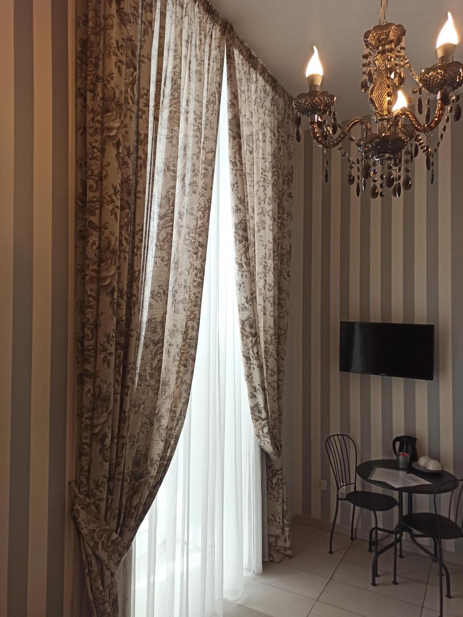 Bed & Breakfast Dei Decumani 3*