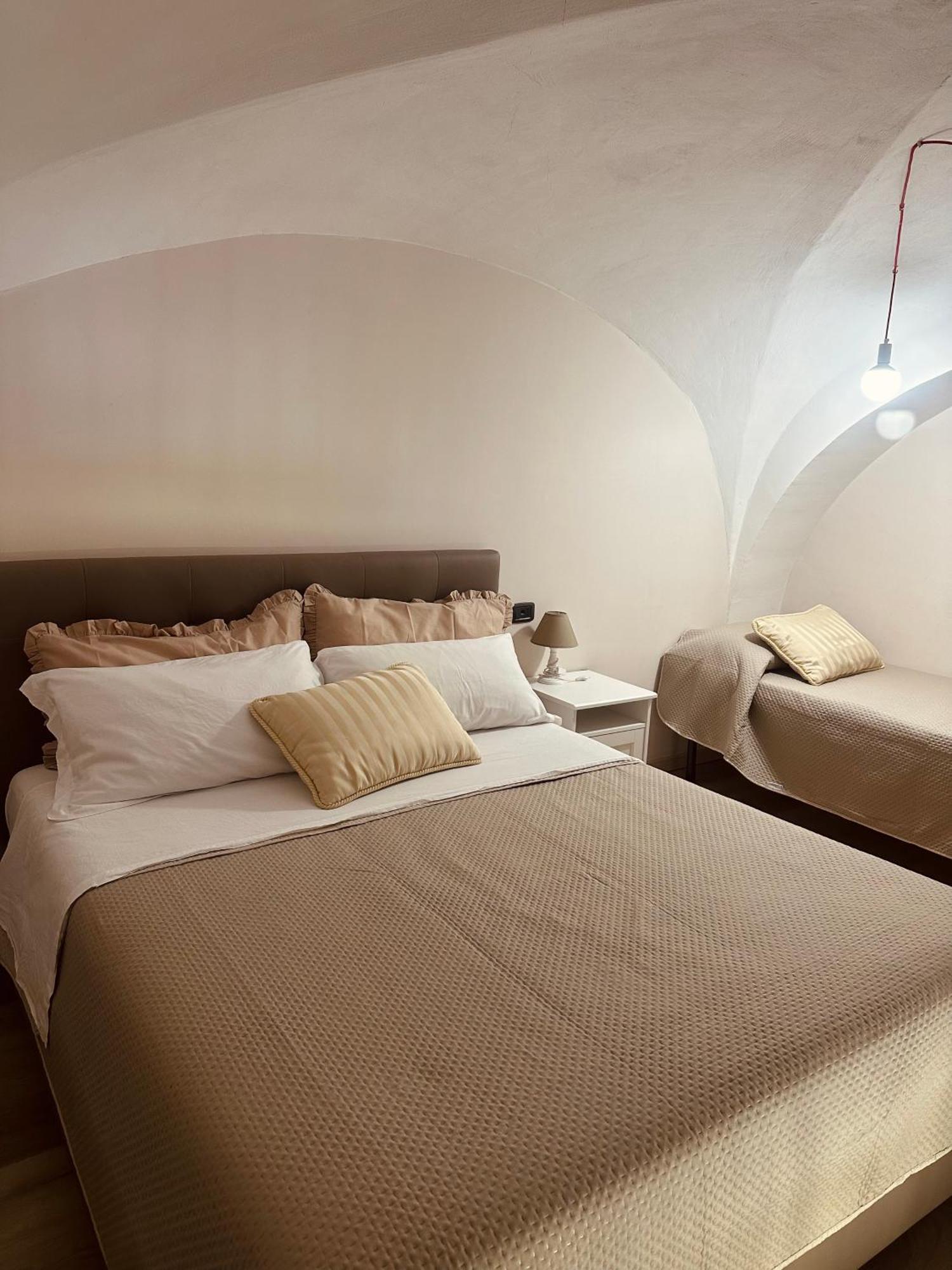 Bed & Breakfast Casa Historical Center Naples